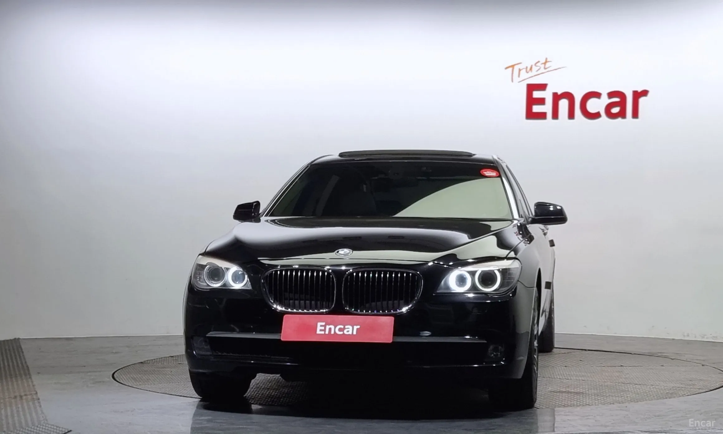 BMW 7 Series (F01)