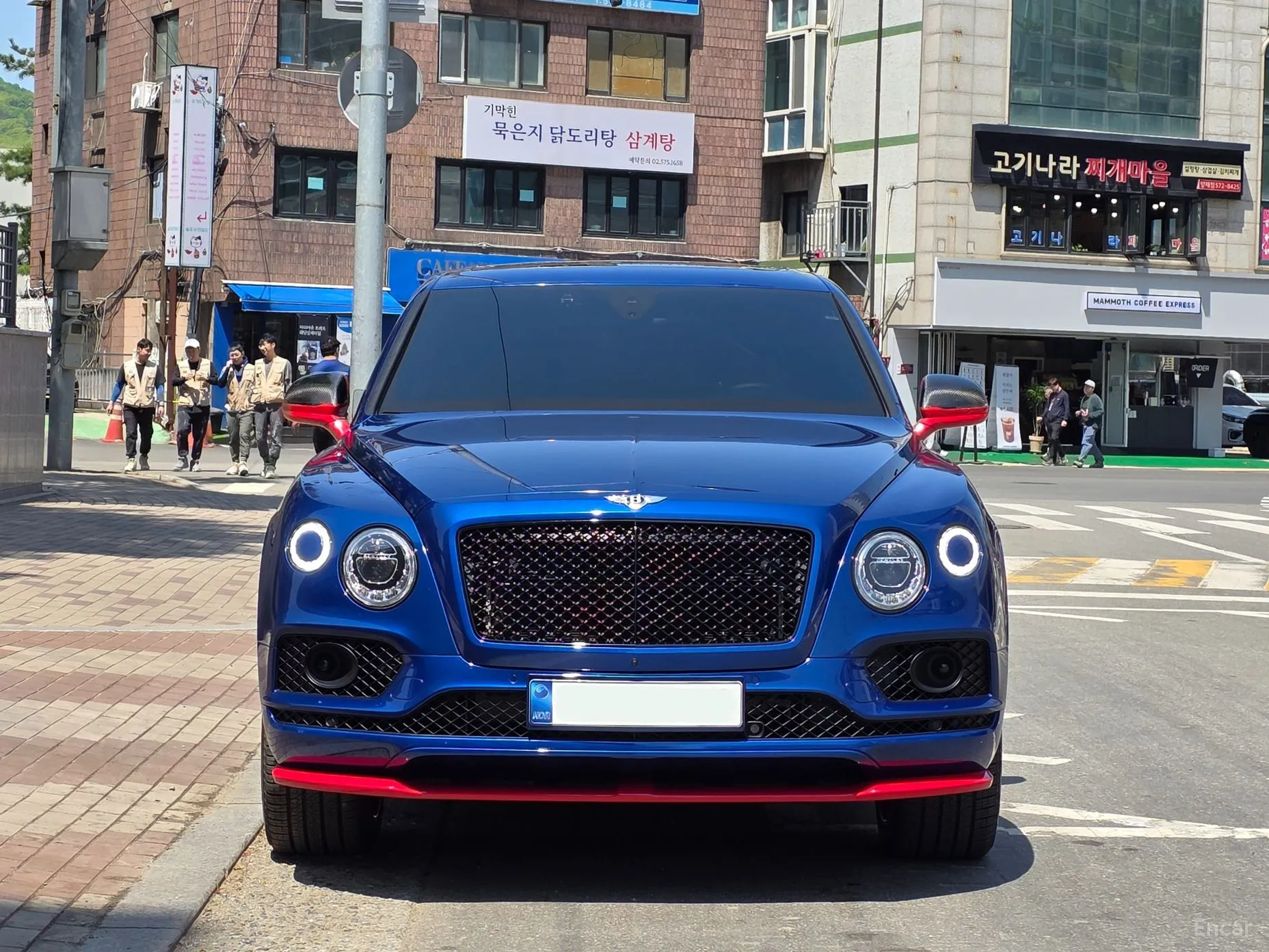 Bentley Bentayga превью 3