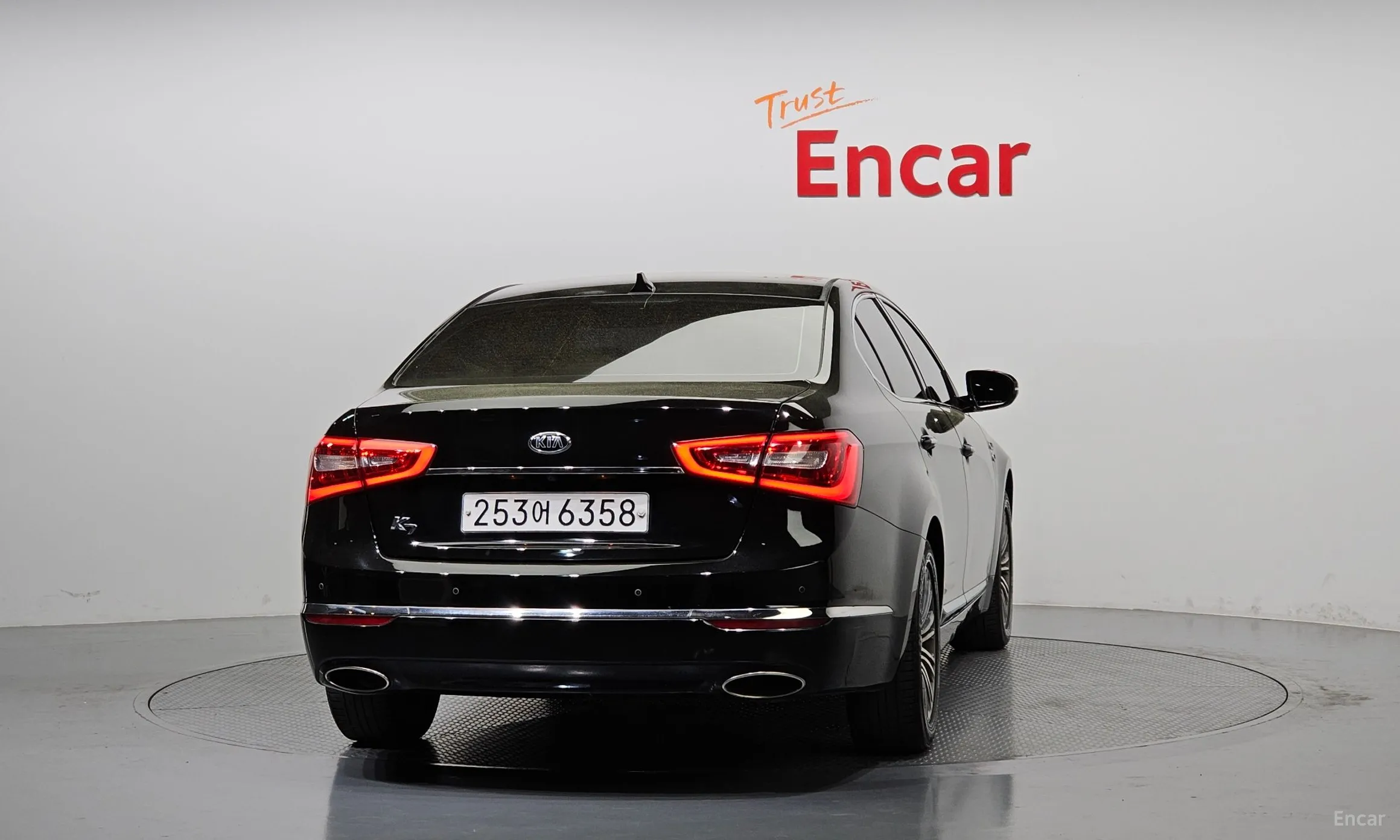 Kia K7 превью 3