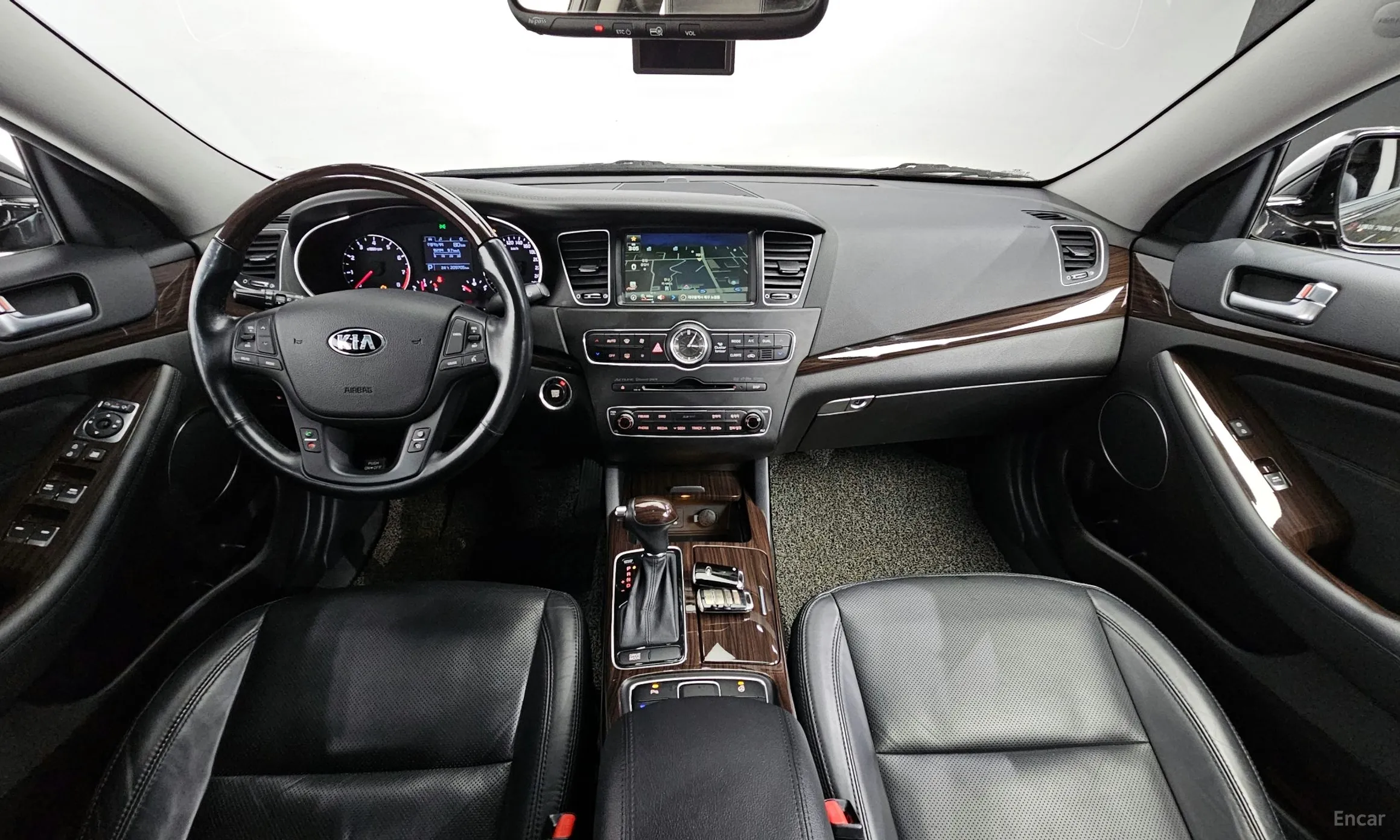 Kia K7 превью 4