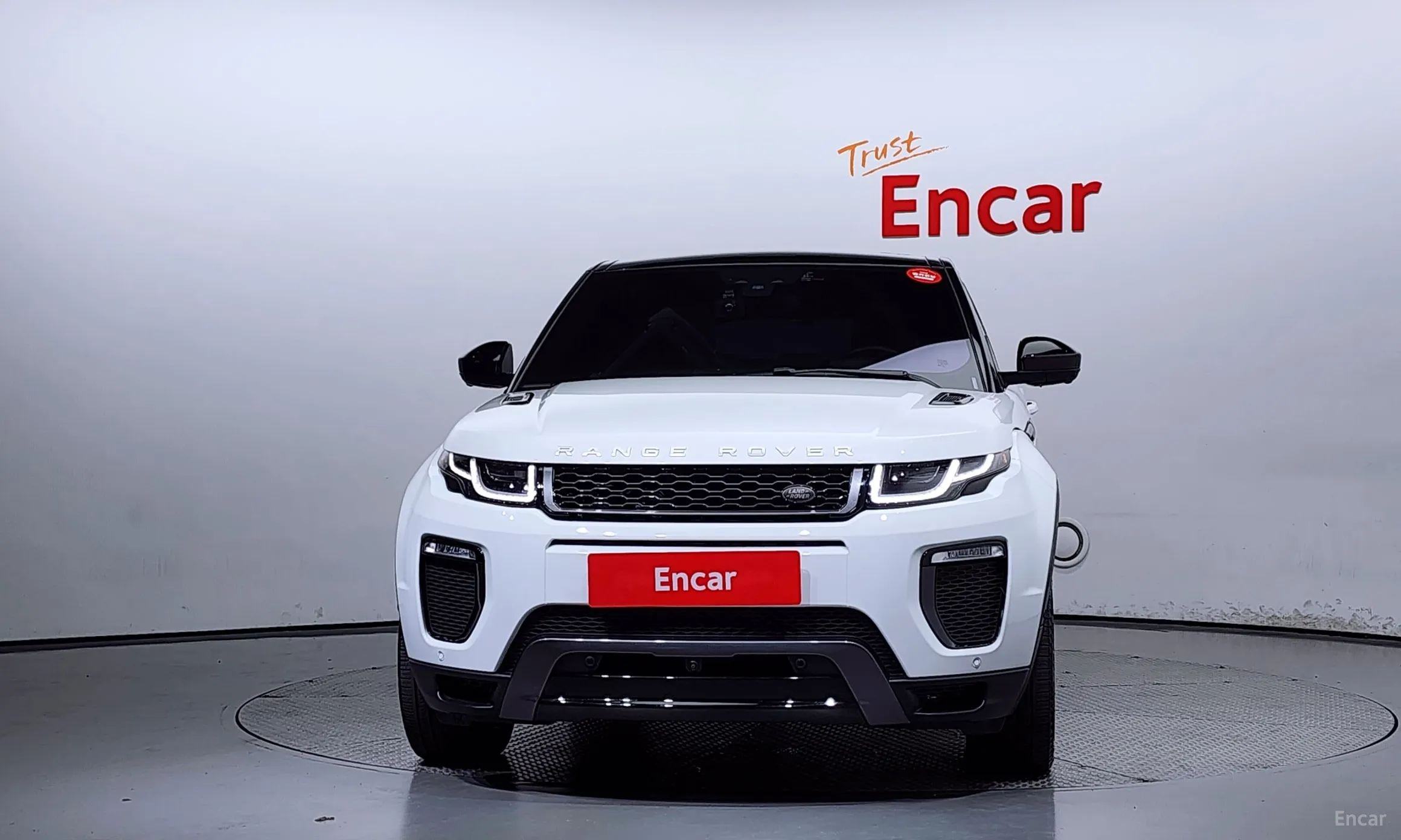 Land Rover Range Rover Evoque превью 2