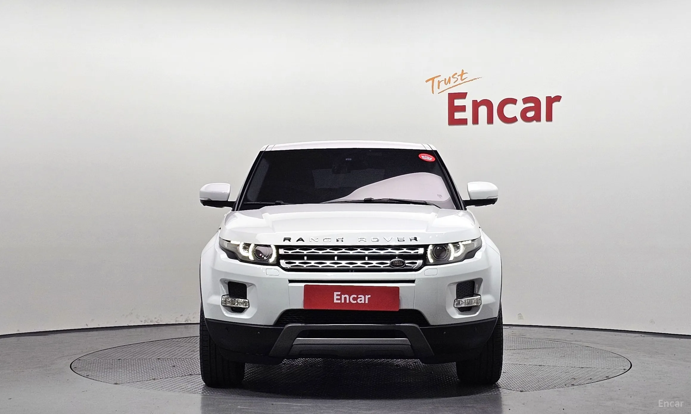 Land Rover Range Rover Evoque превью 2