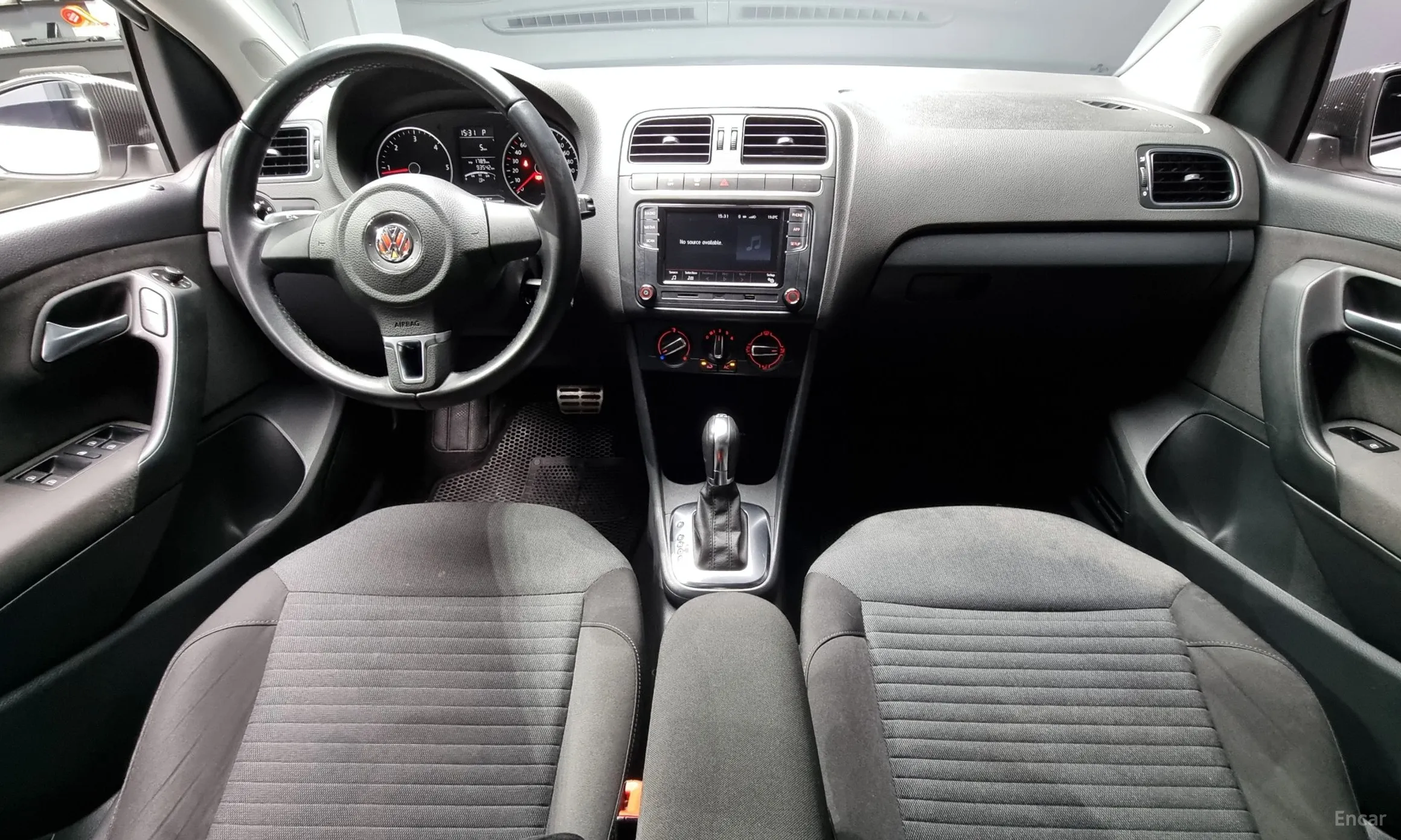 Volkswagen Polo превью 4
