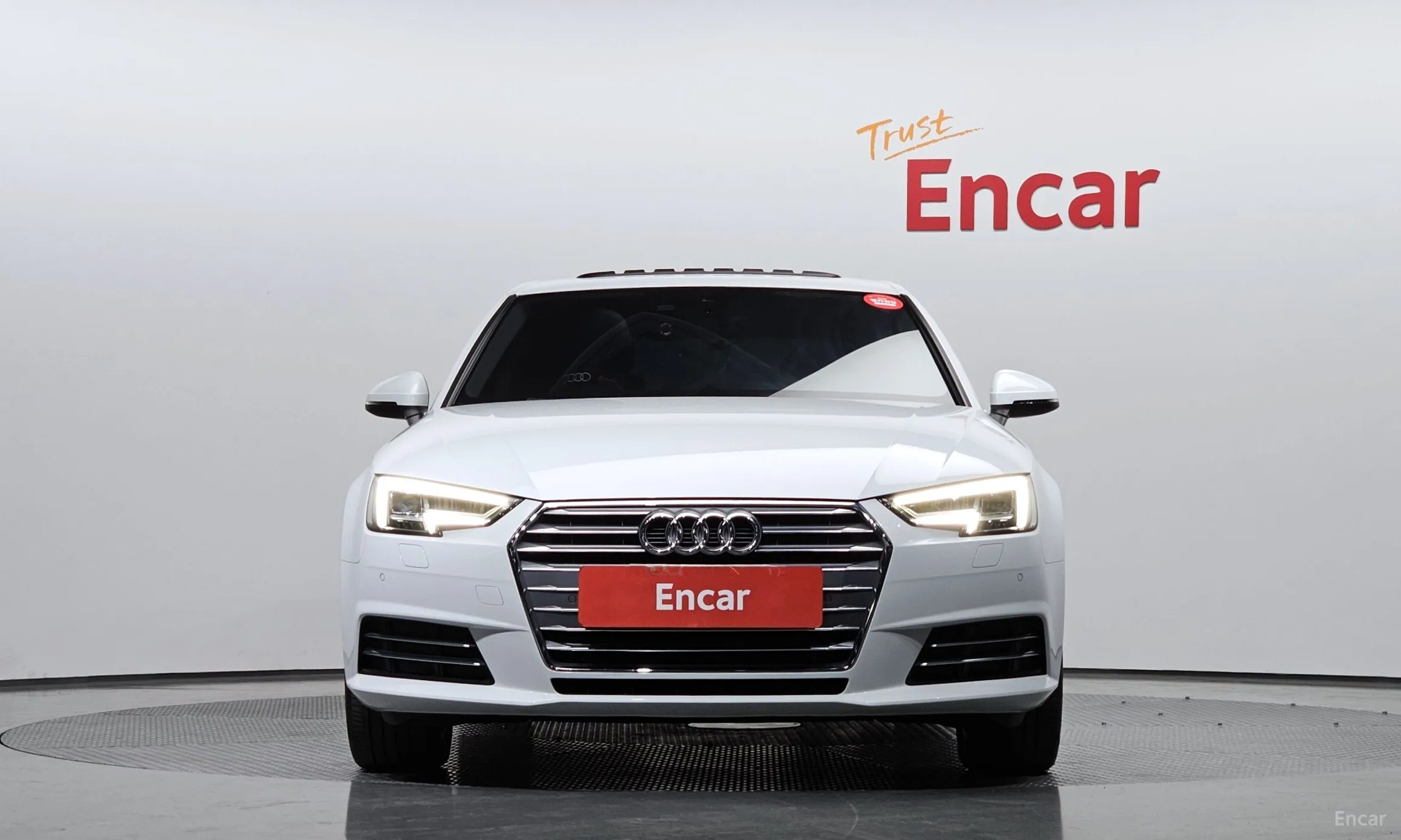 Audi A4 (B9)