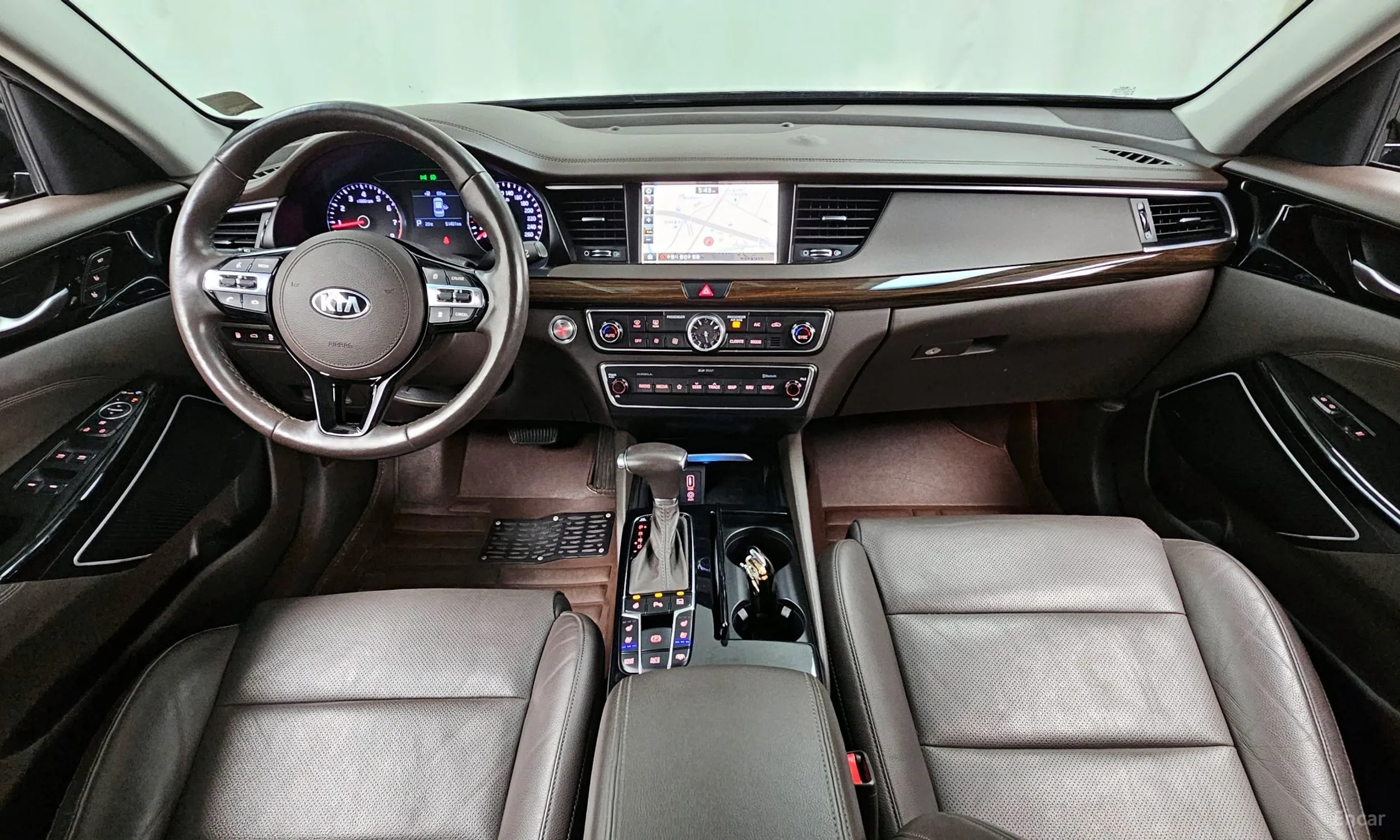 Kia K7 превью 4