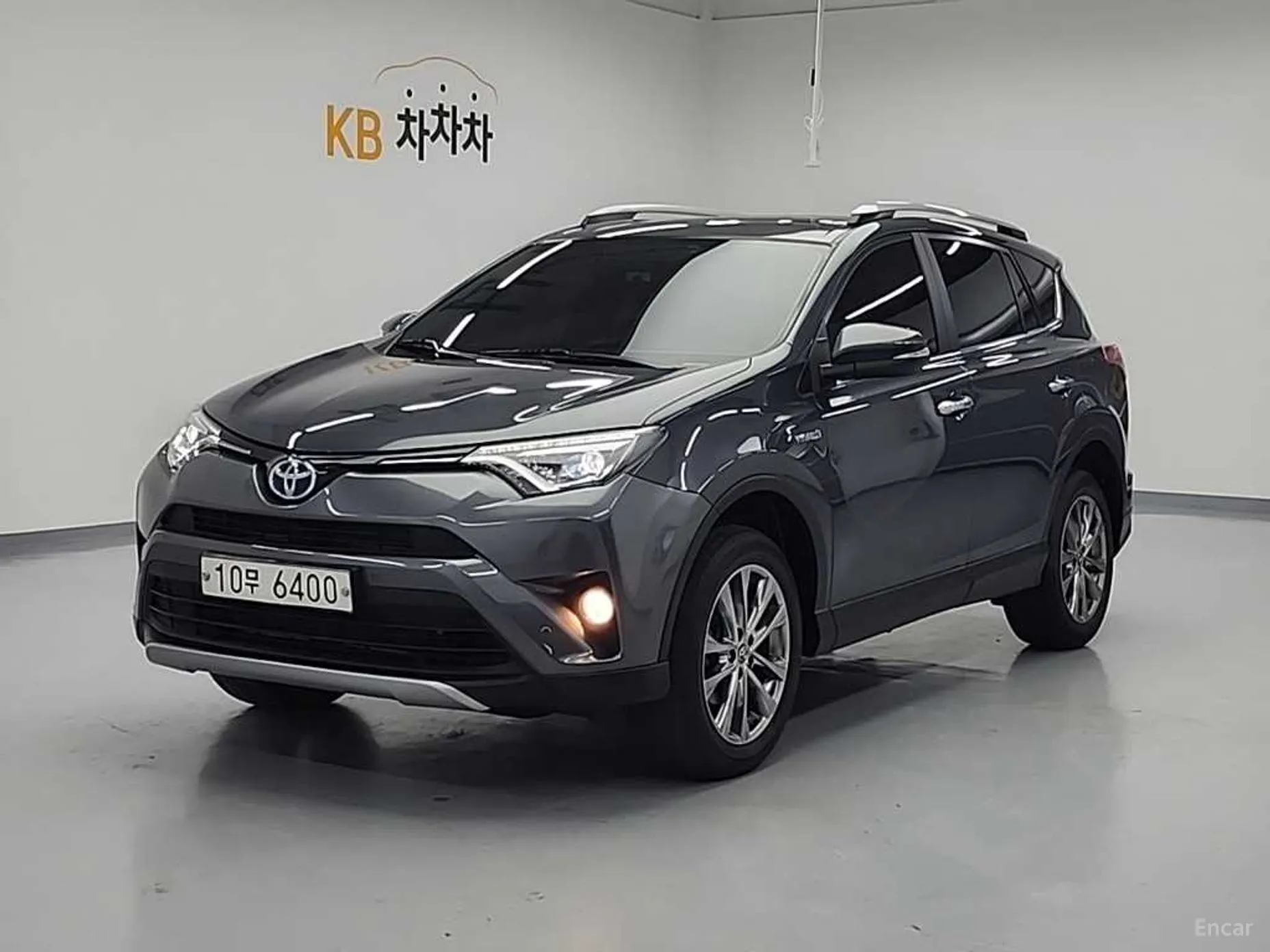 RAV4