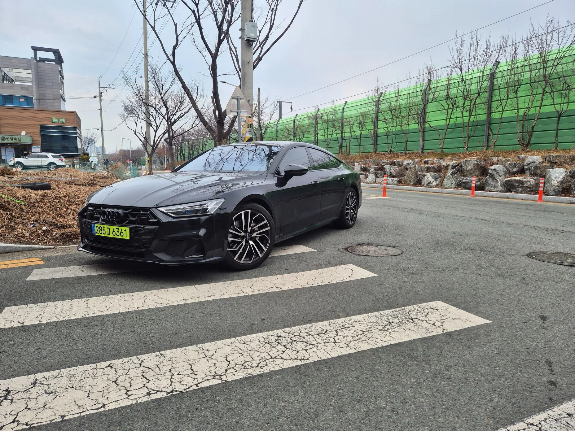Audi A7 (4K)