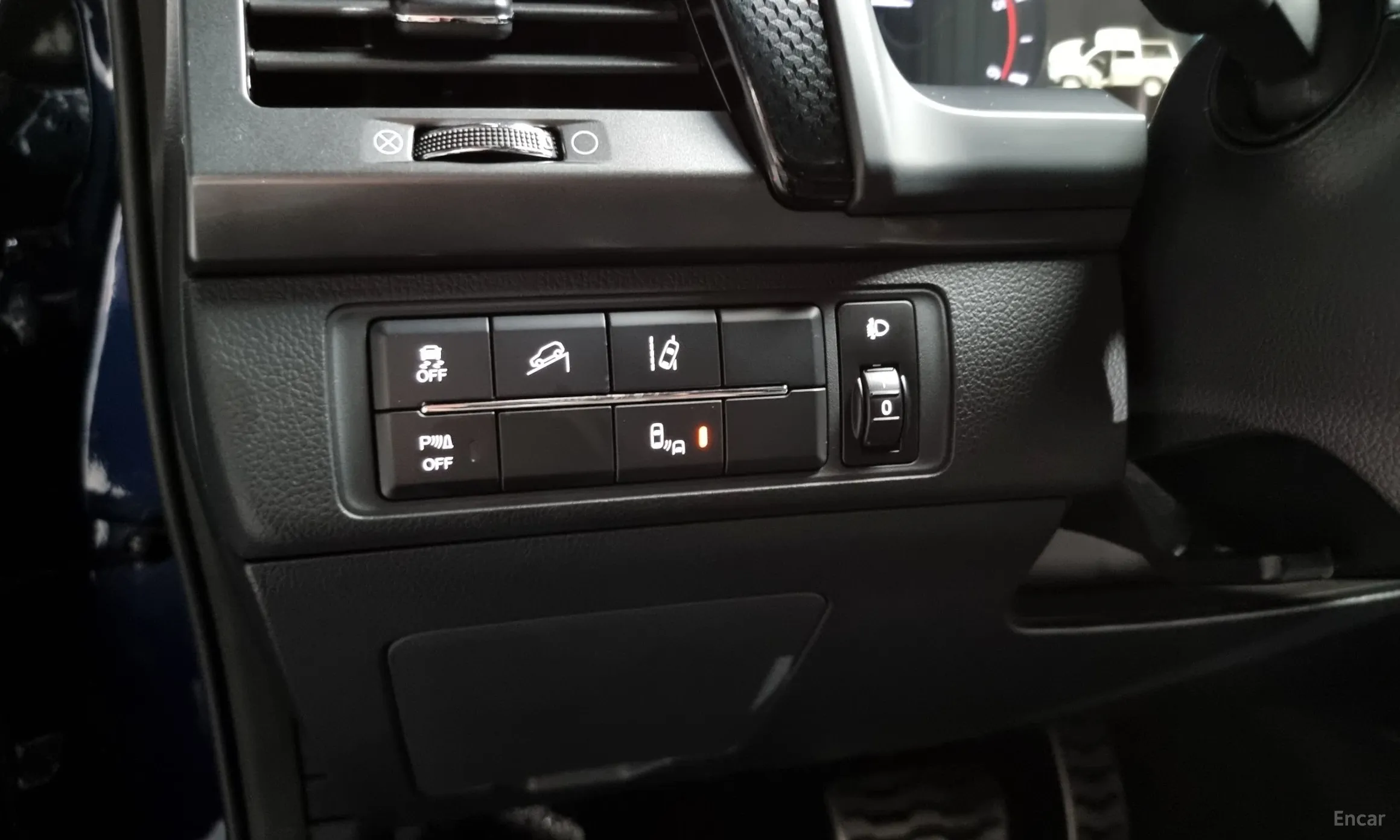KG Mobility (SsangYong) Rexton Sports Khan превью 16