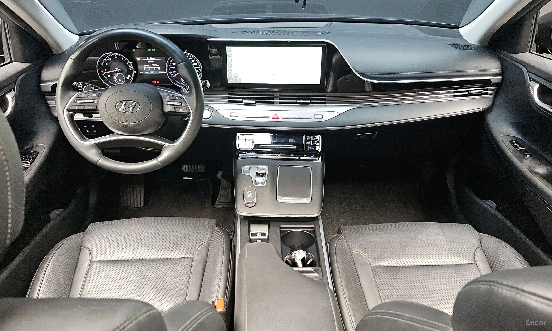 Hyundai Grandeur IG превью 4