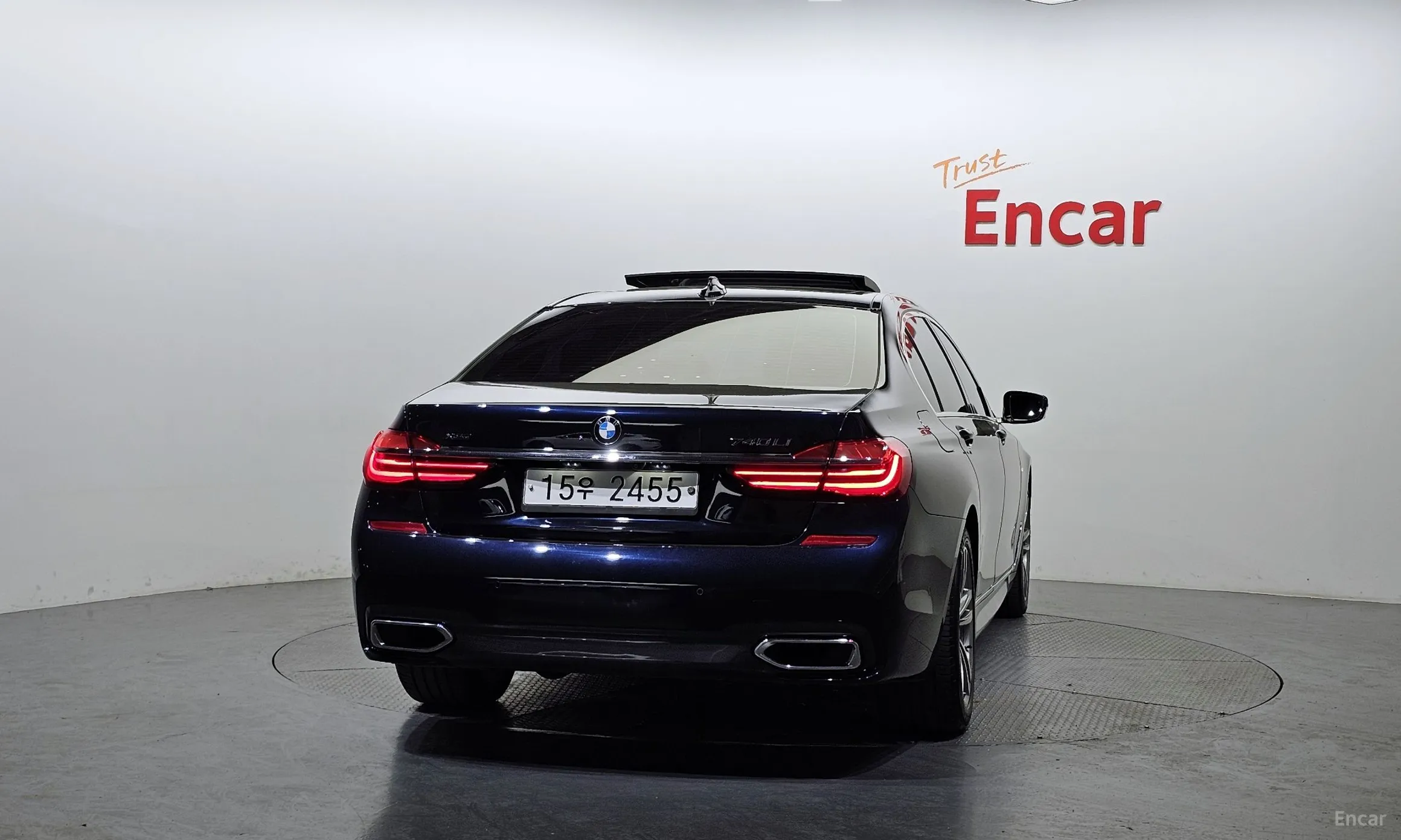 BMW 7 Series (G11) превью 3