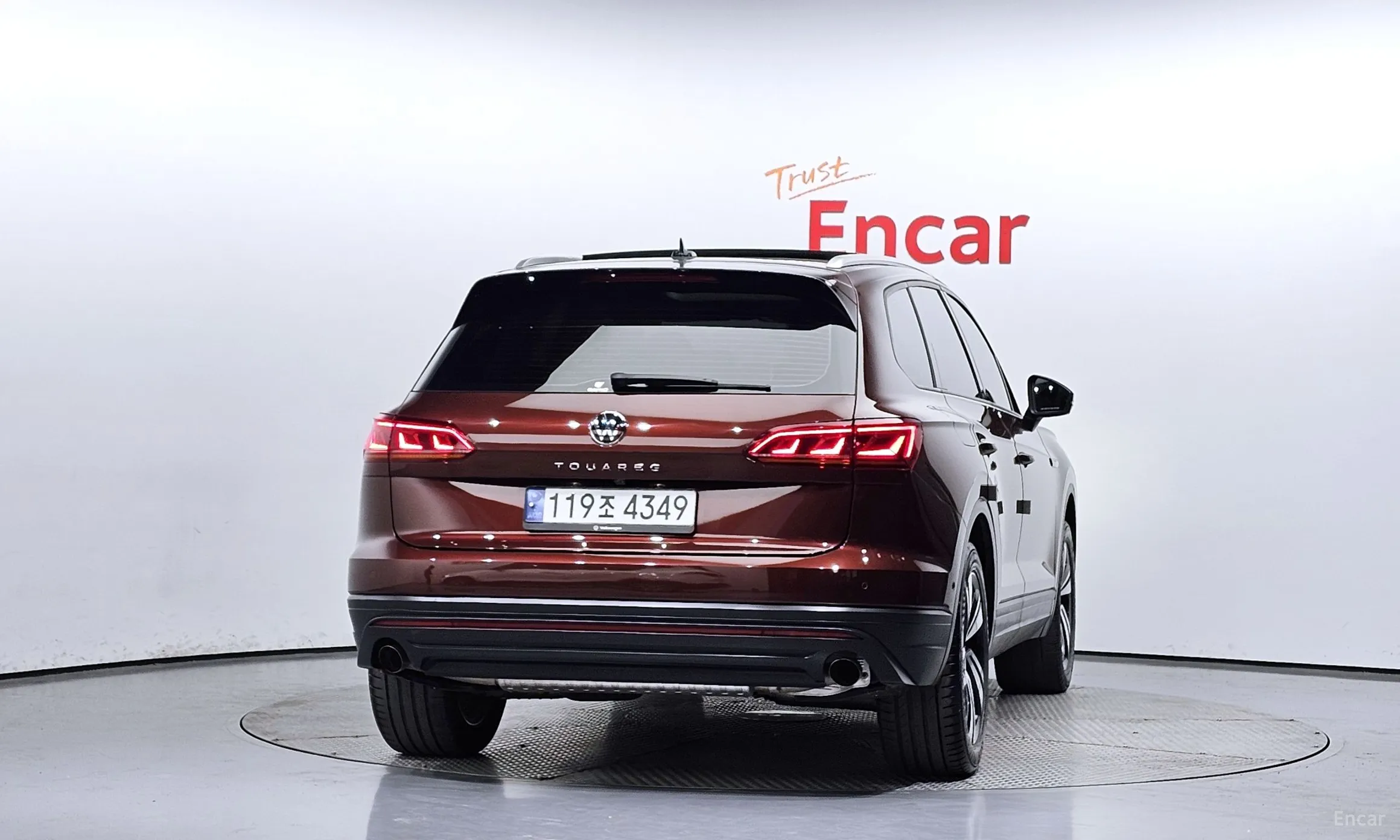 Volkswagen Touareg 3rd Generation превью 3
