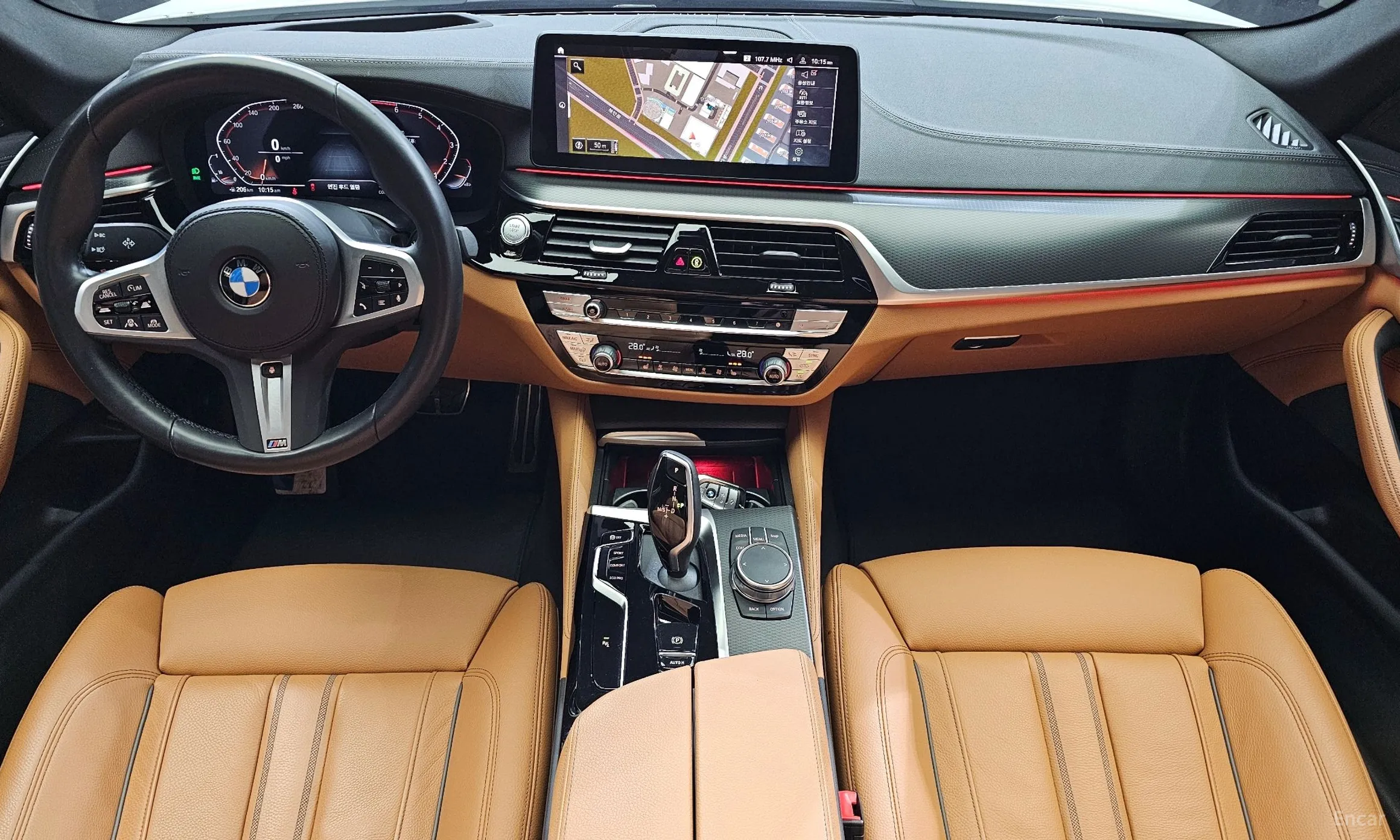 BMW 5 Series (G30) превью 4