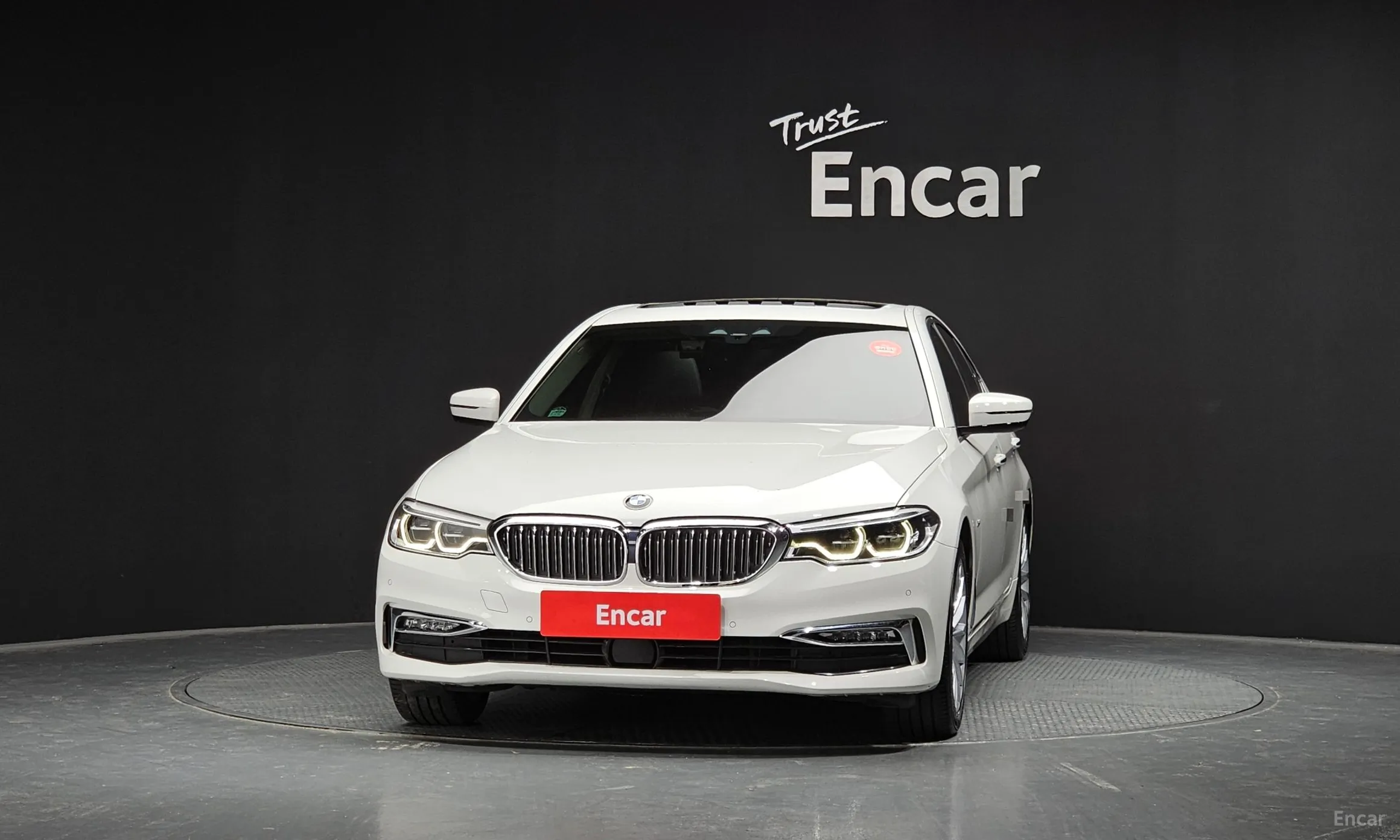 BMW 5 Series (G30)