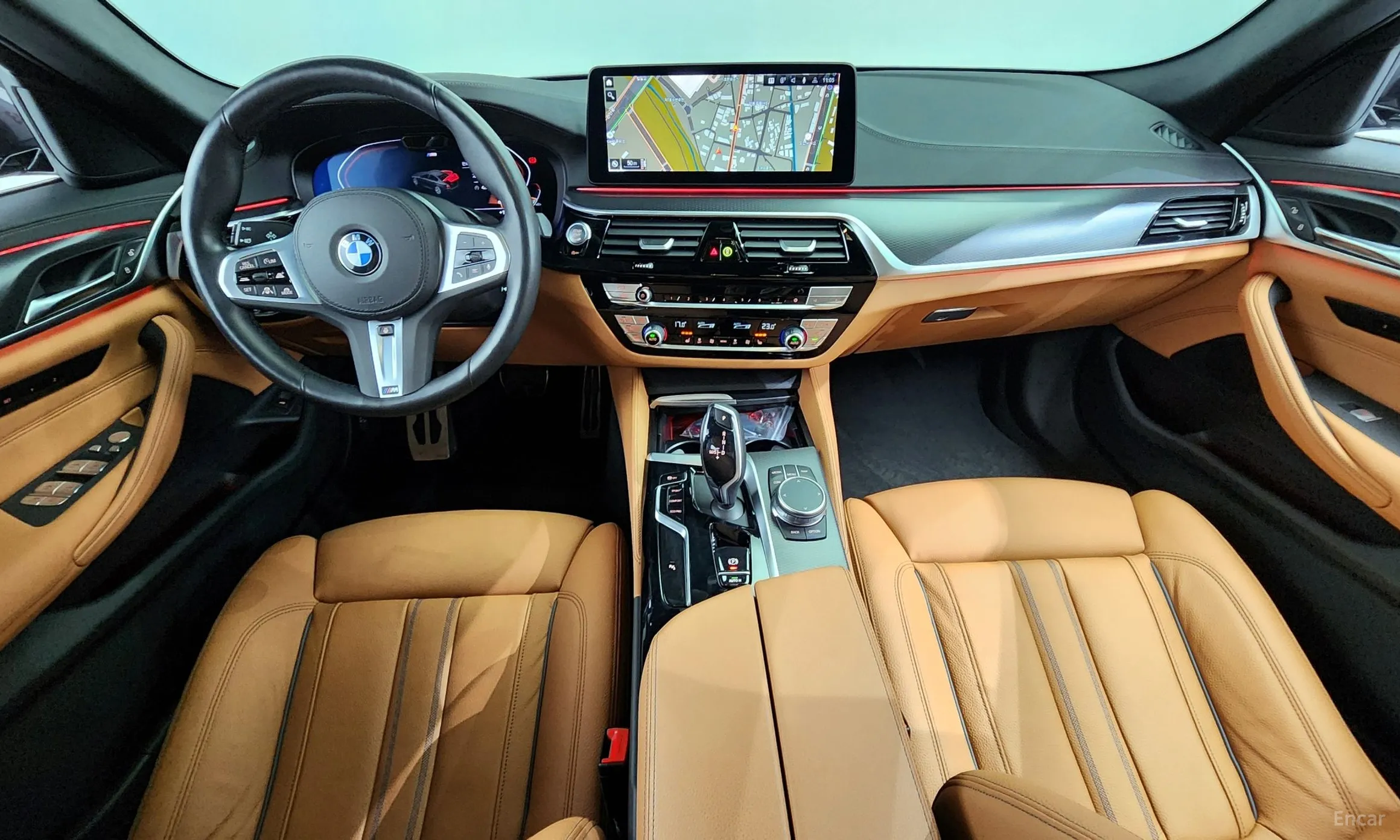 BMW 5 Series (G30) превью 4