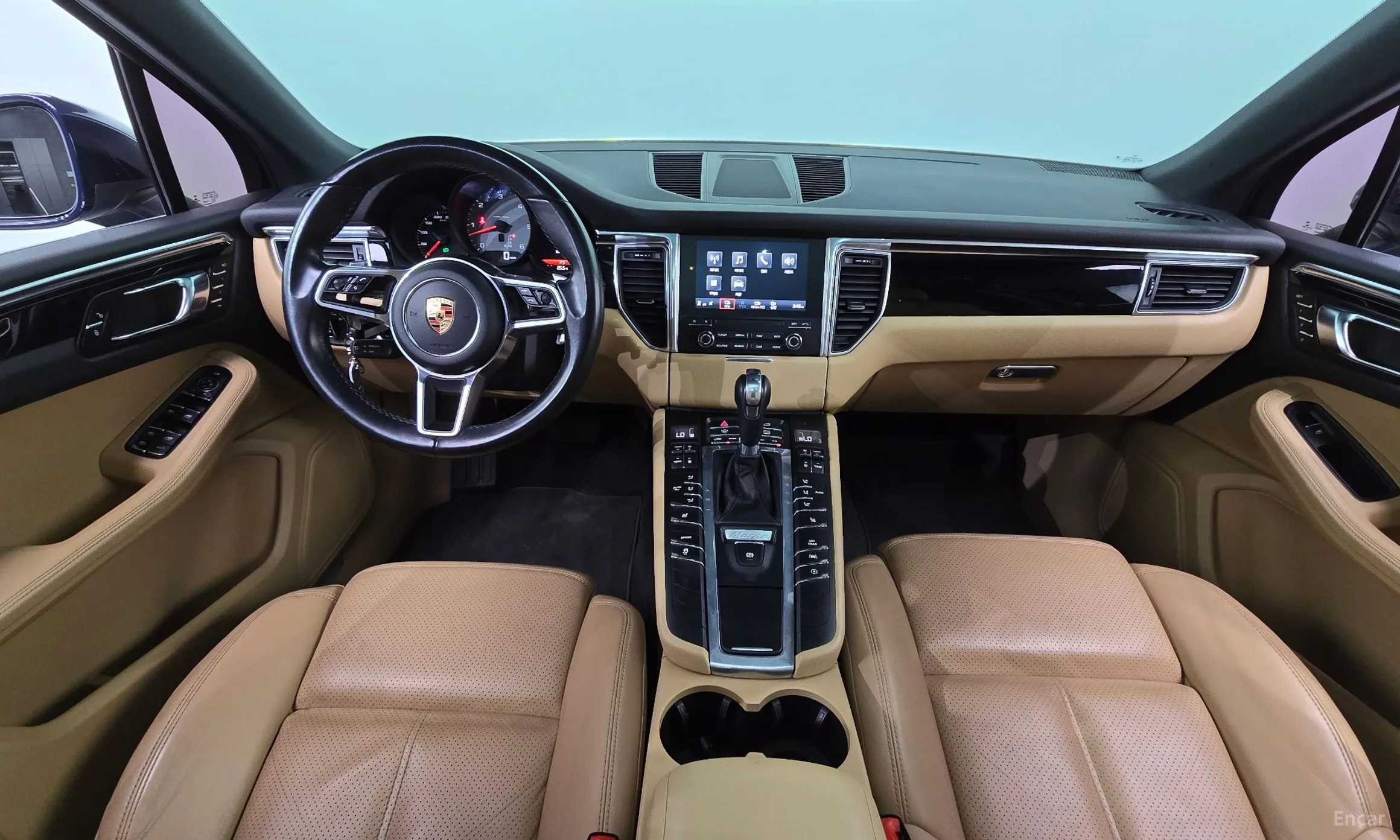 Porsche Macan превью 4