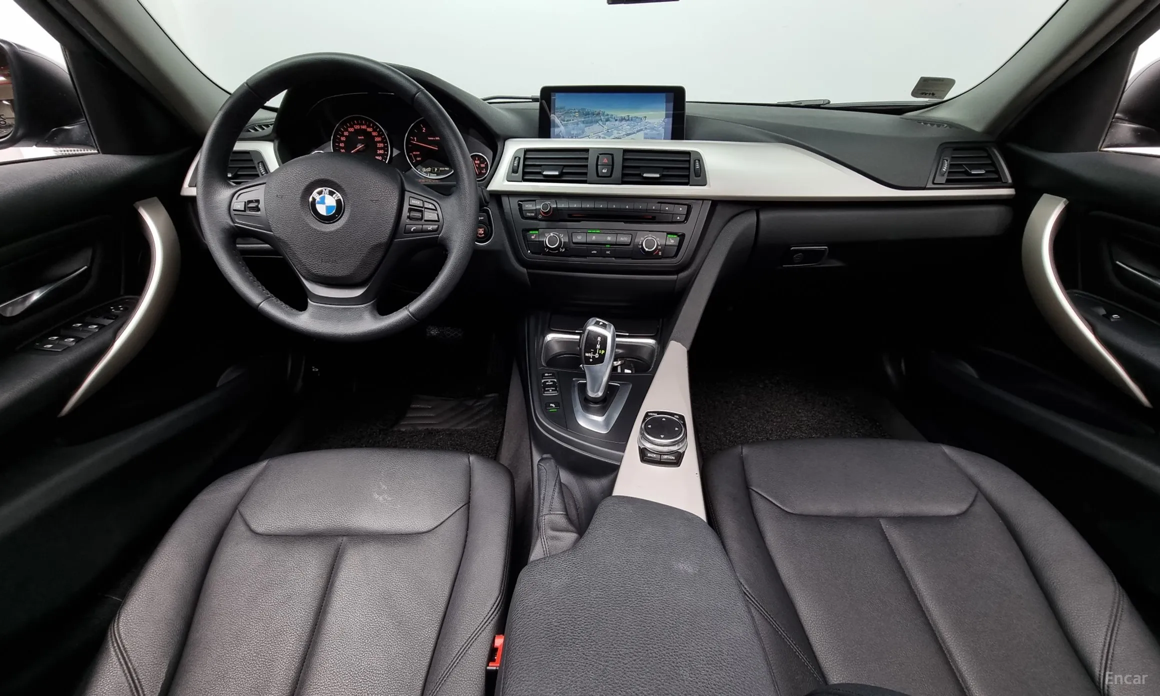 BMW 3 Series (F30) превью 4