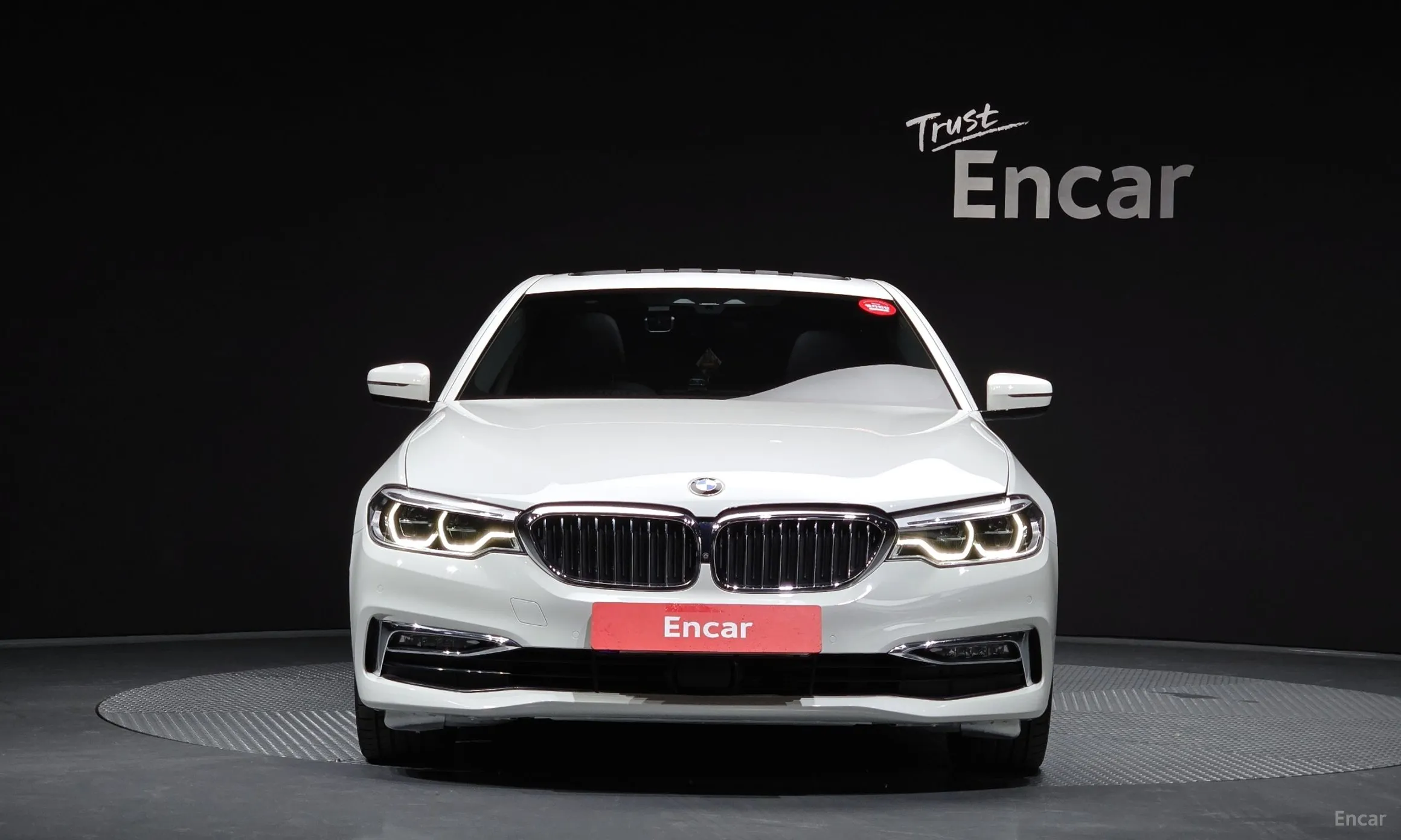 BMW 5 Series (G30)
