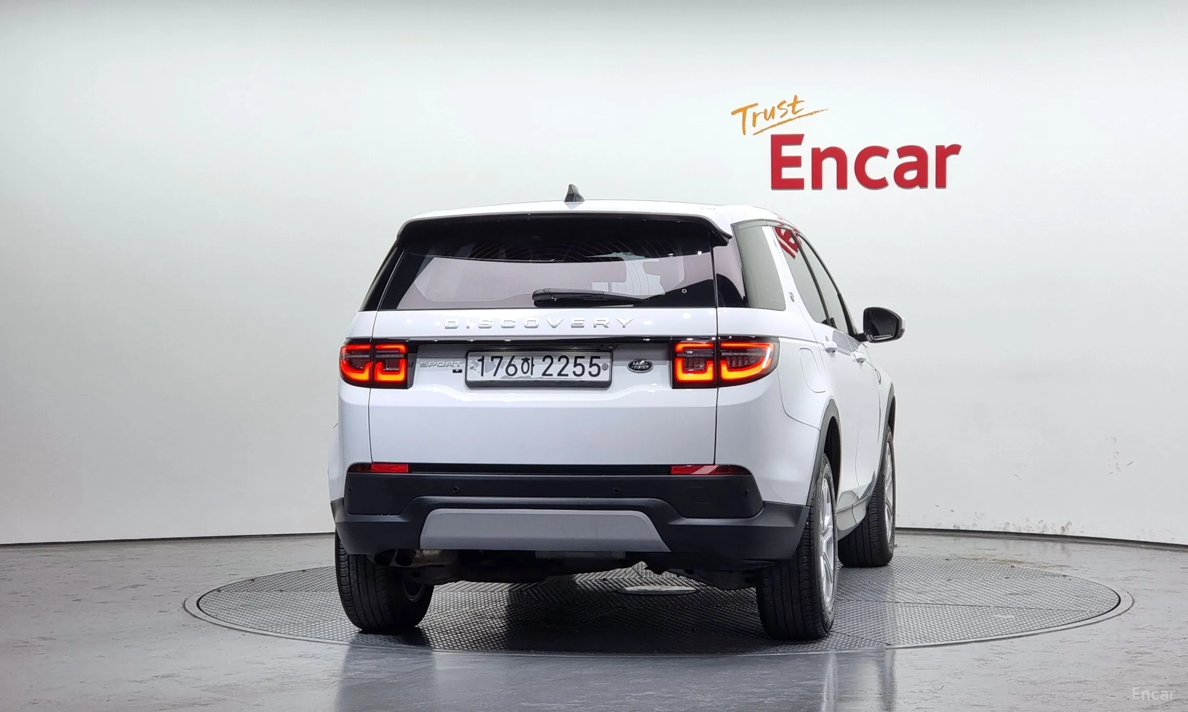 Land Rover Discovery Sports превью 3