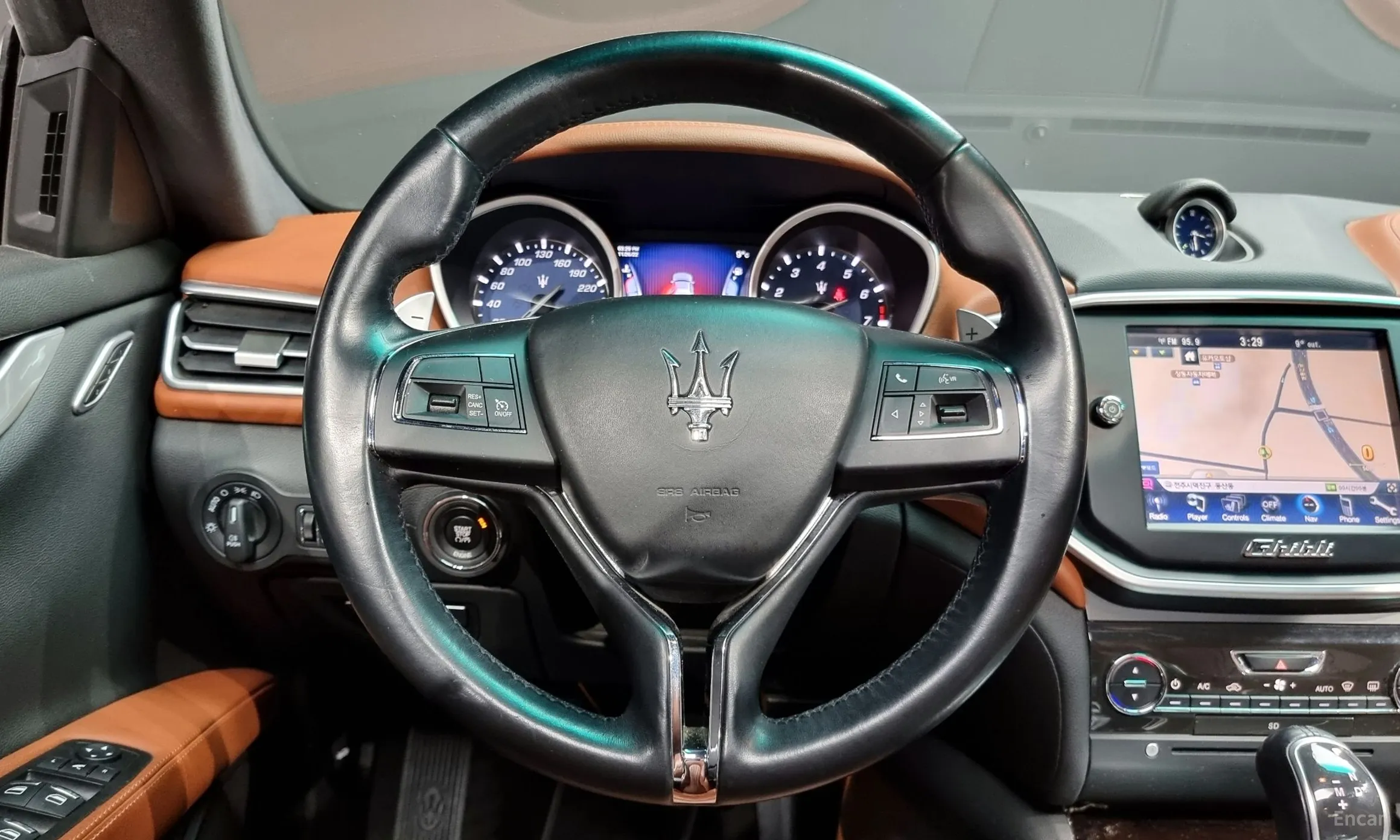 Maserati Ghibli превью 14