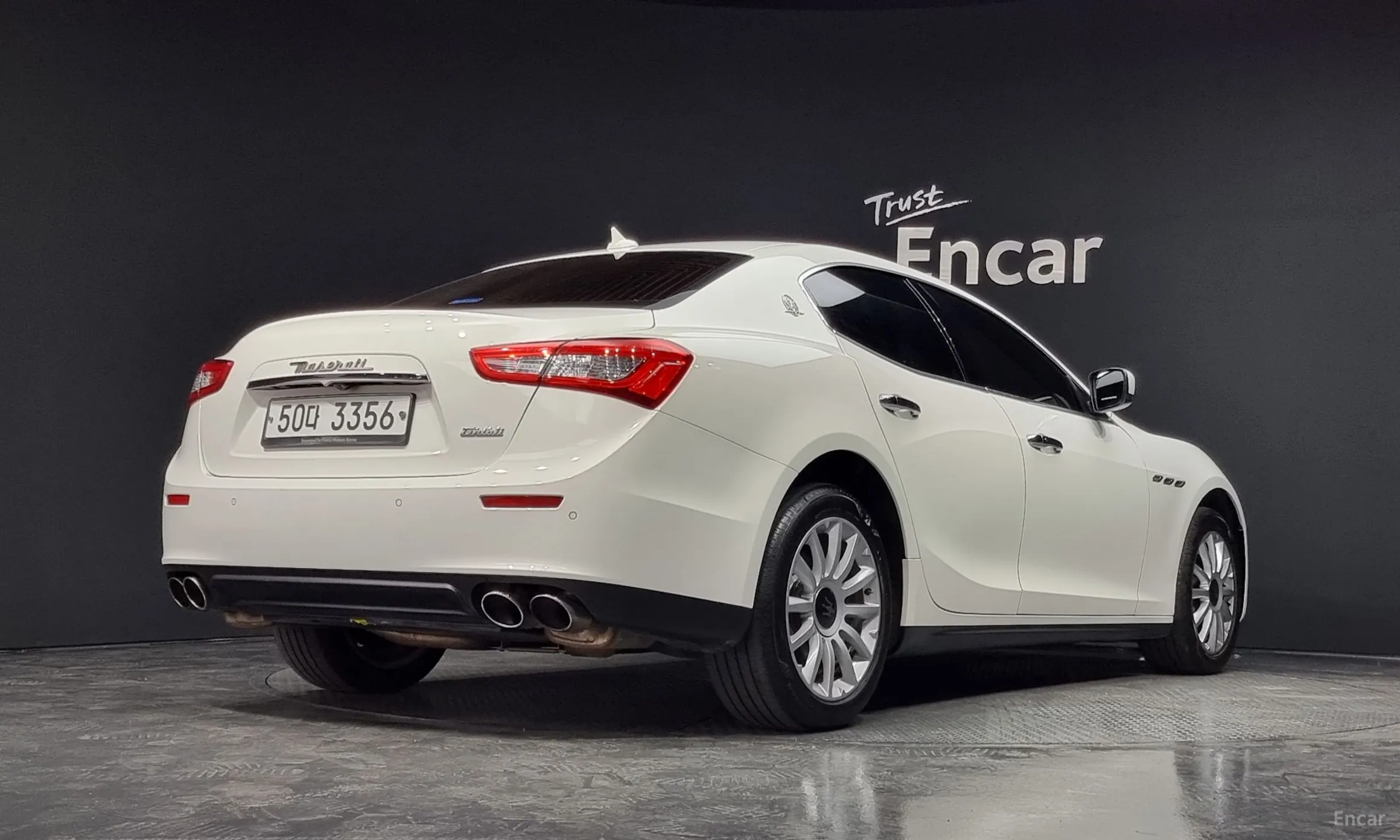 Maserati Ghibli превью 2