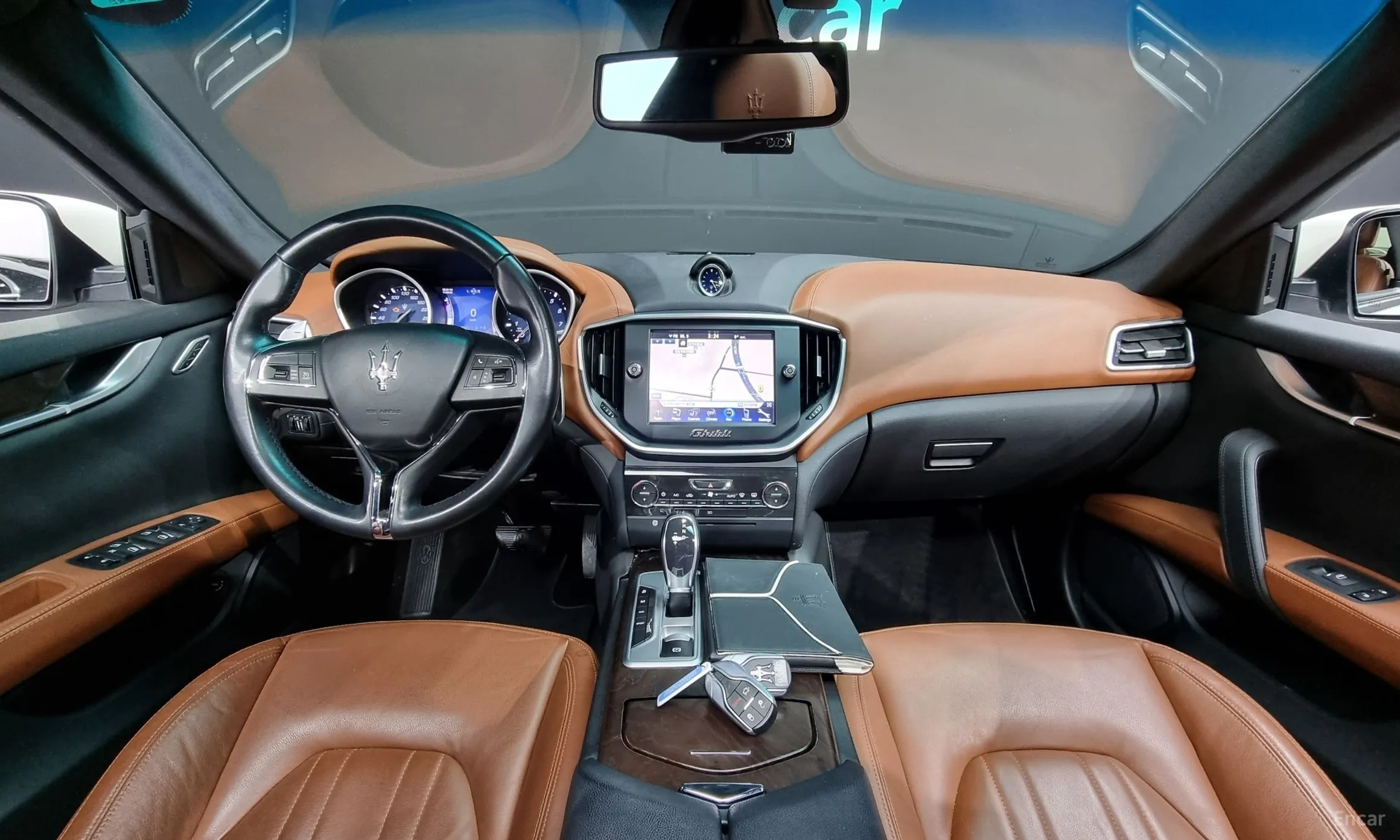Maserati Ghibli превью 7