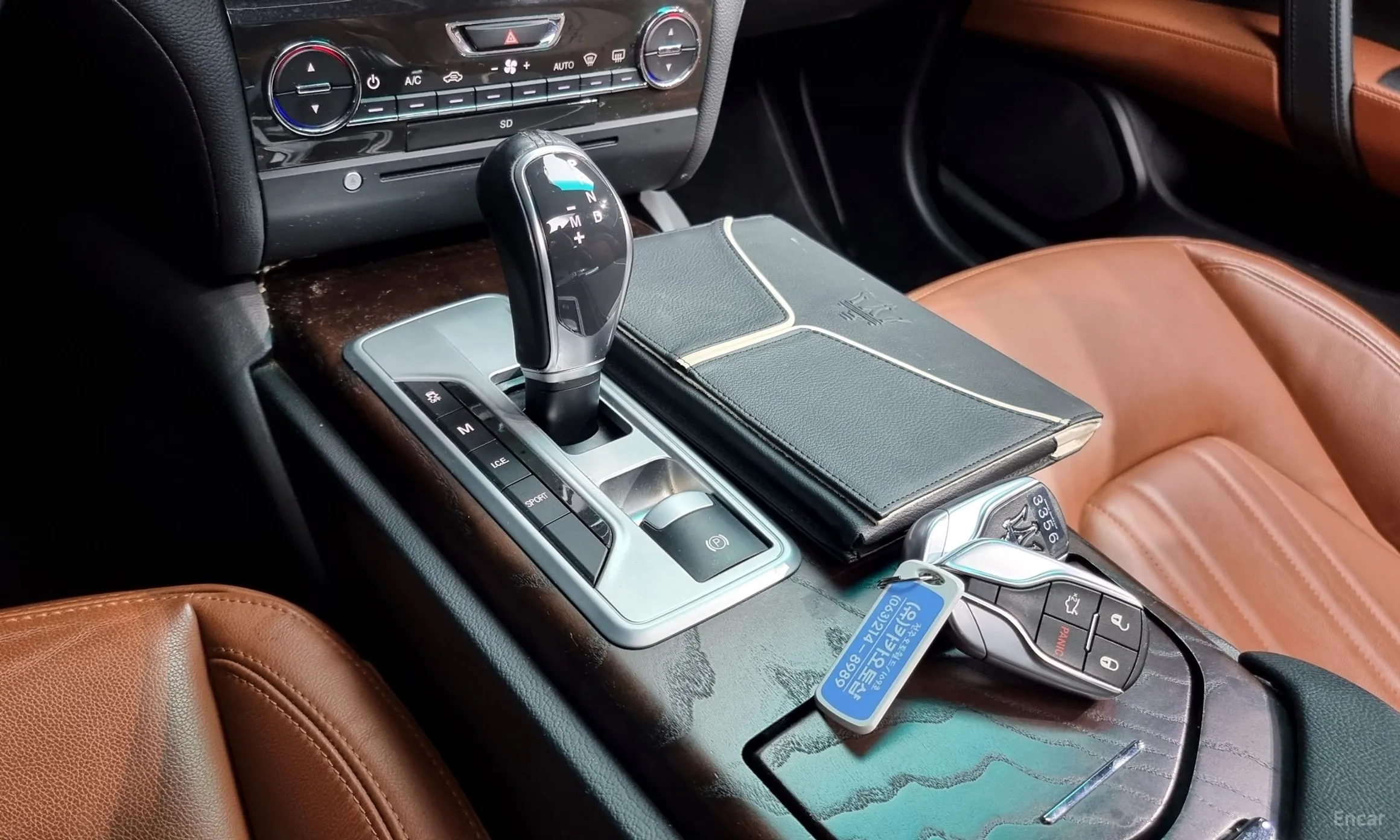 Maserati Ghibli превью 9
