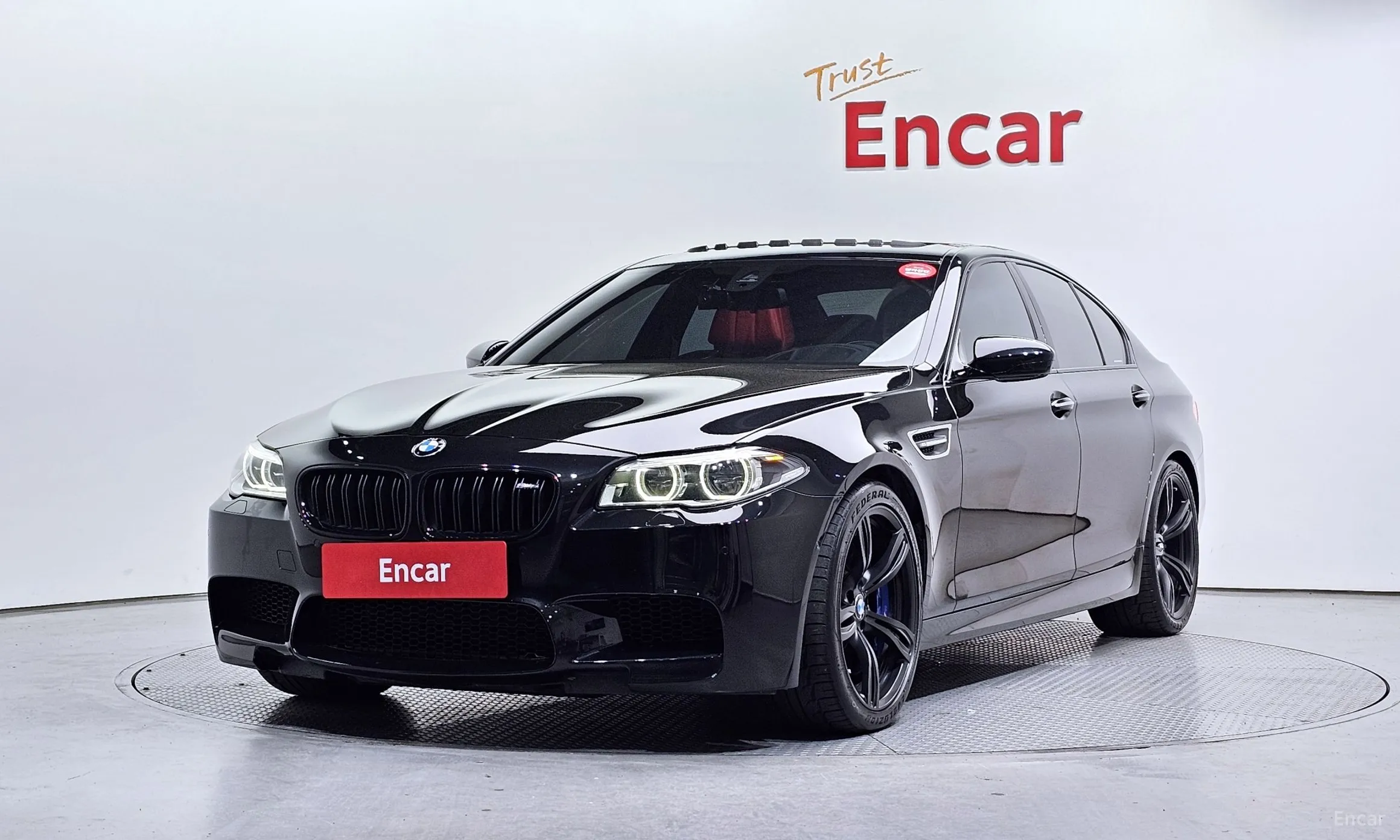 BMW M5 (F10)