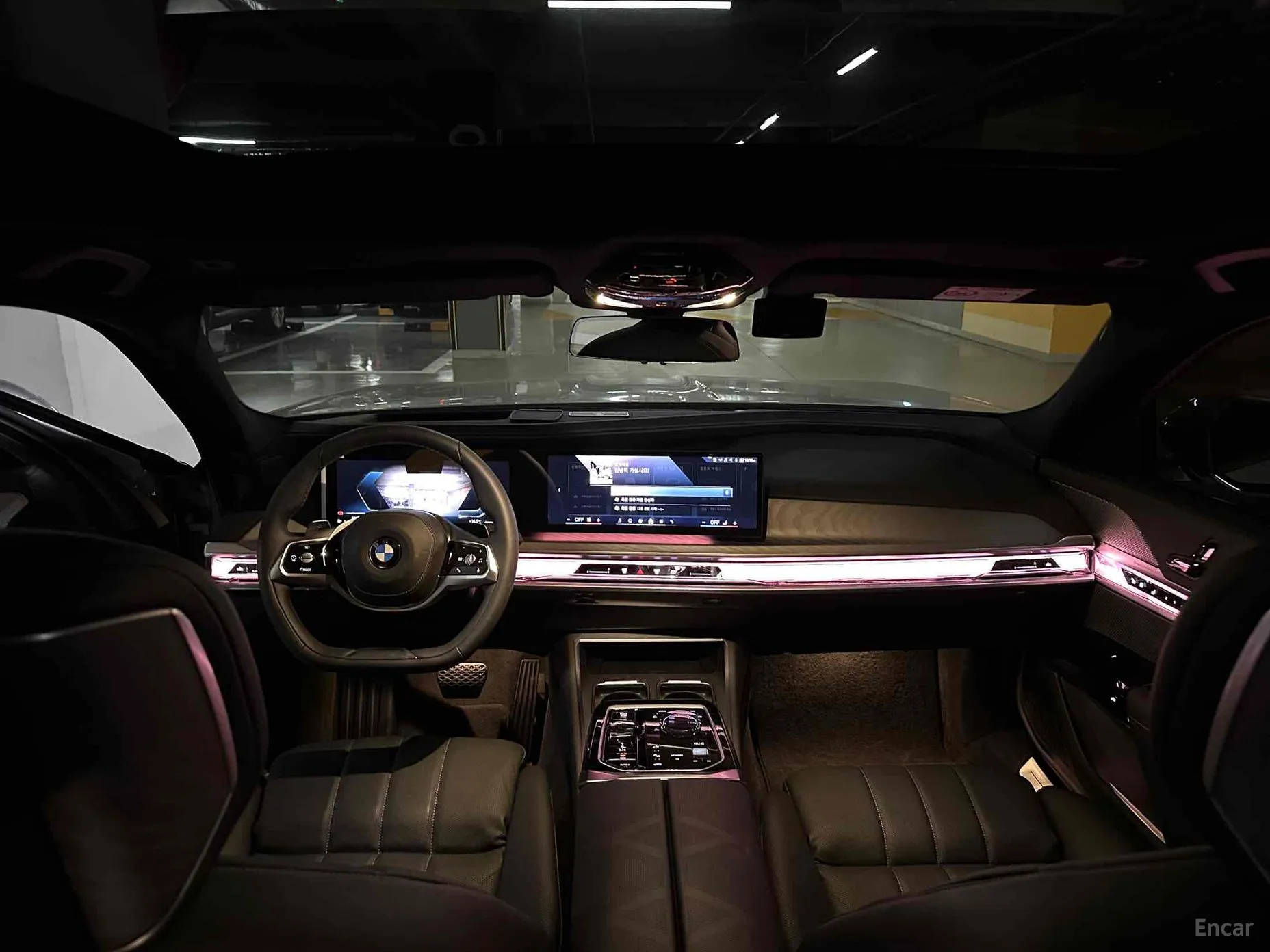 BMW 7 Series (G70) превью 4