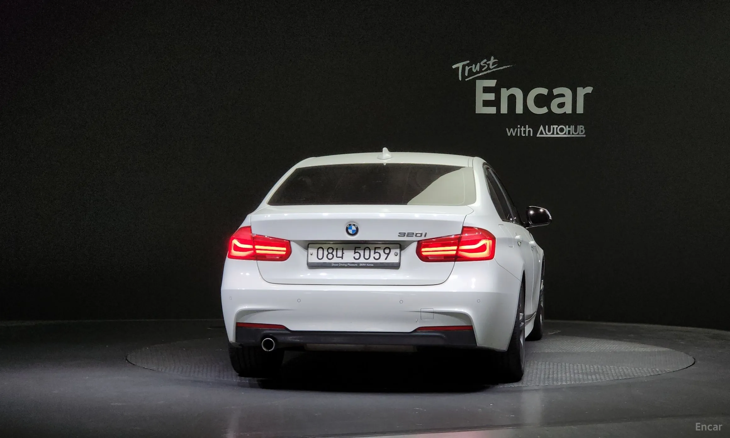 BMW 3 Series (F30) превью 3