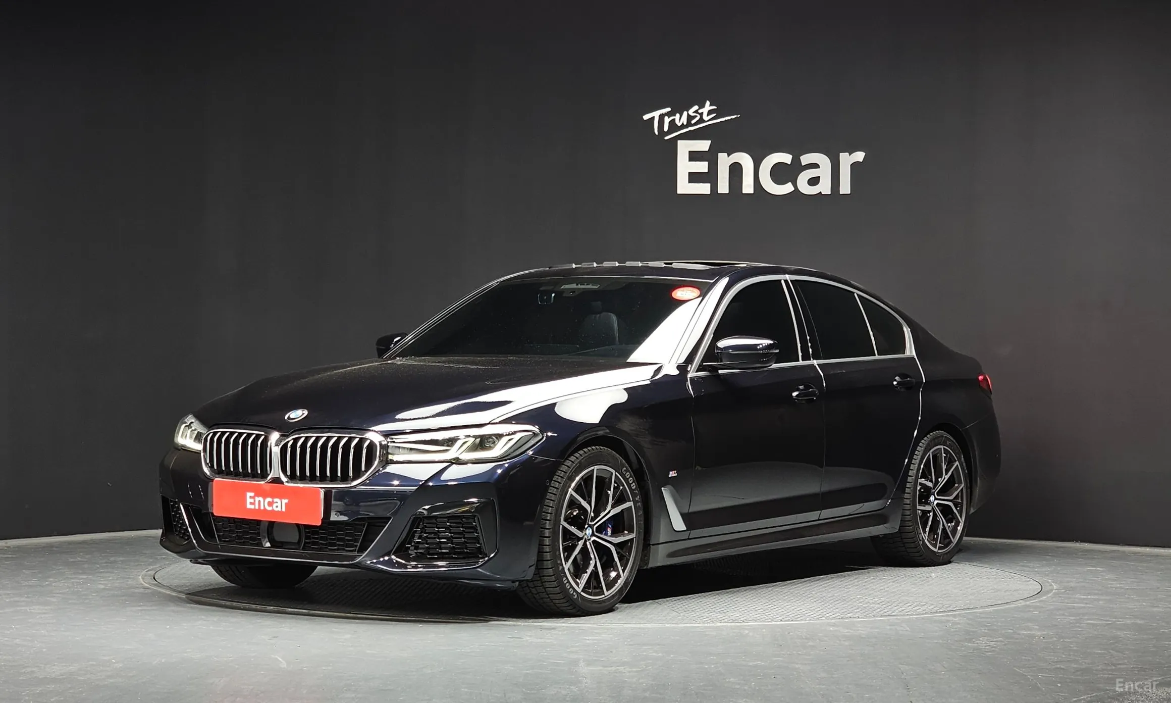 BMW 5 Series (G30)