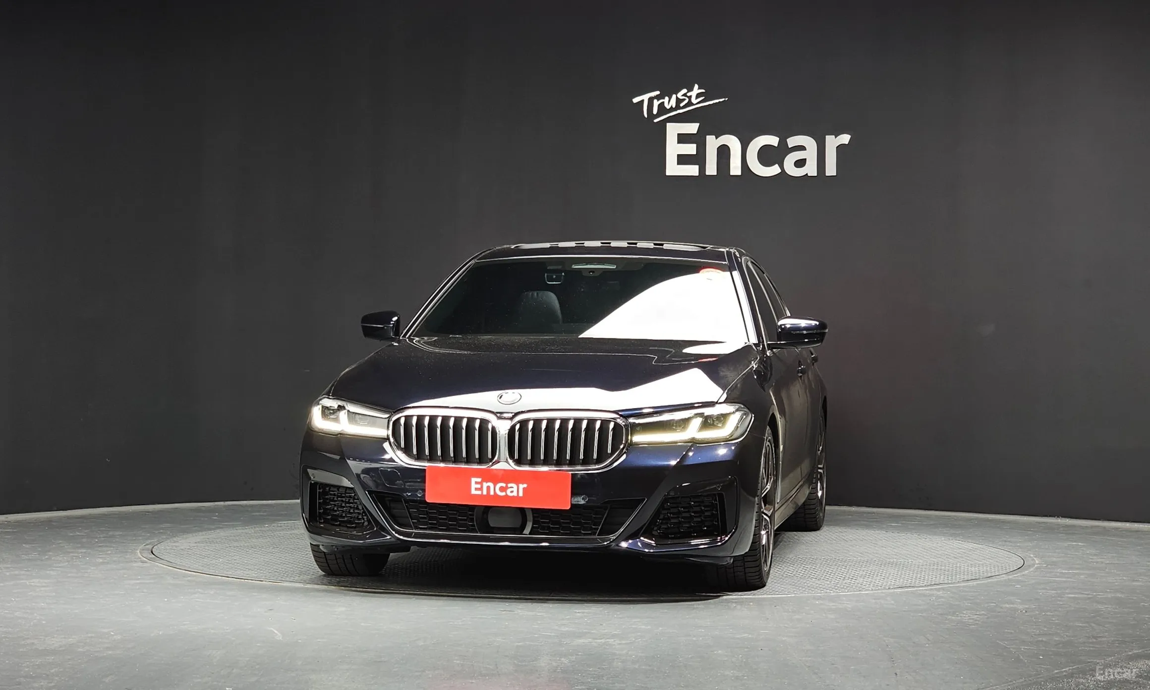 BMW 5 Series (G30)