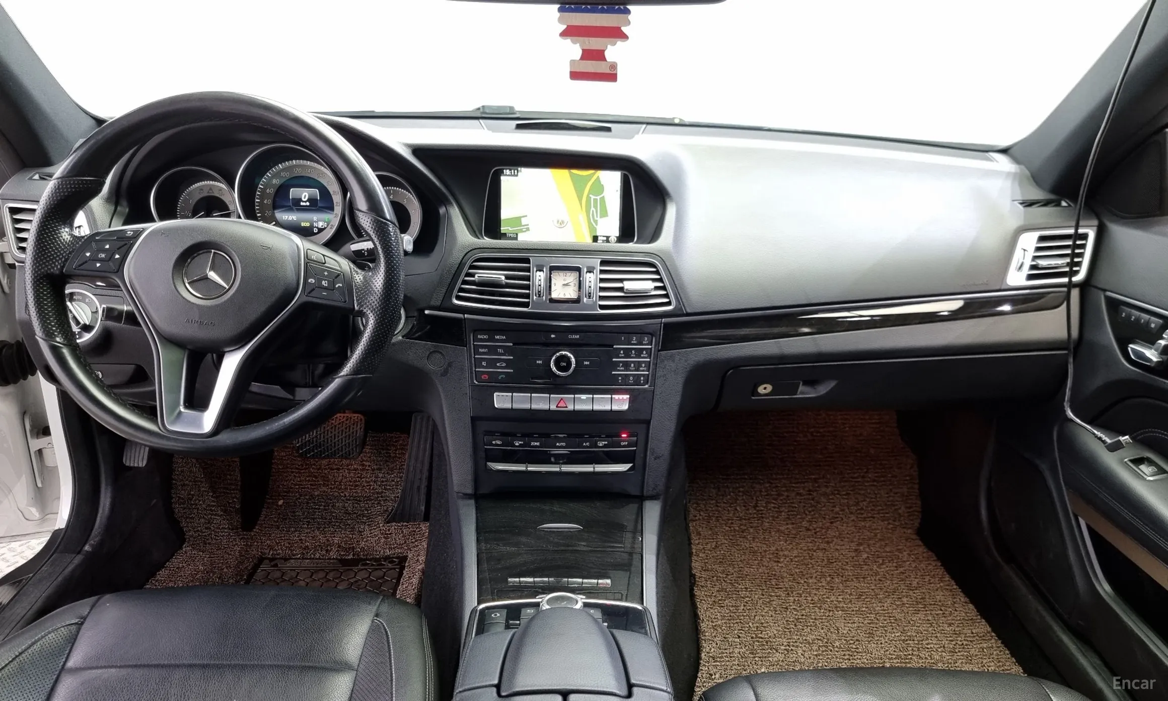 Mercedes Benz E-Class W212 превью 4