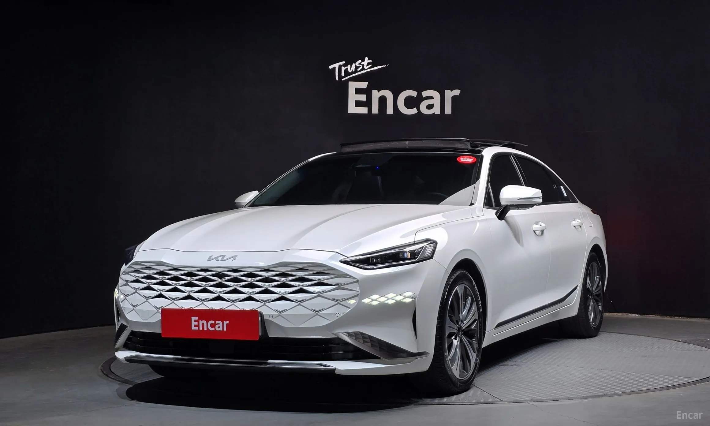 Kia K8 Hybrid