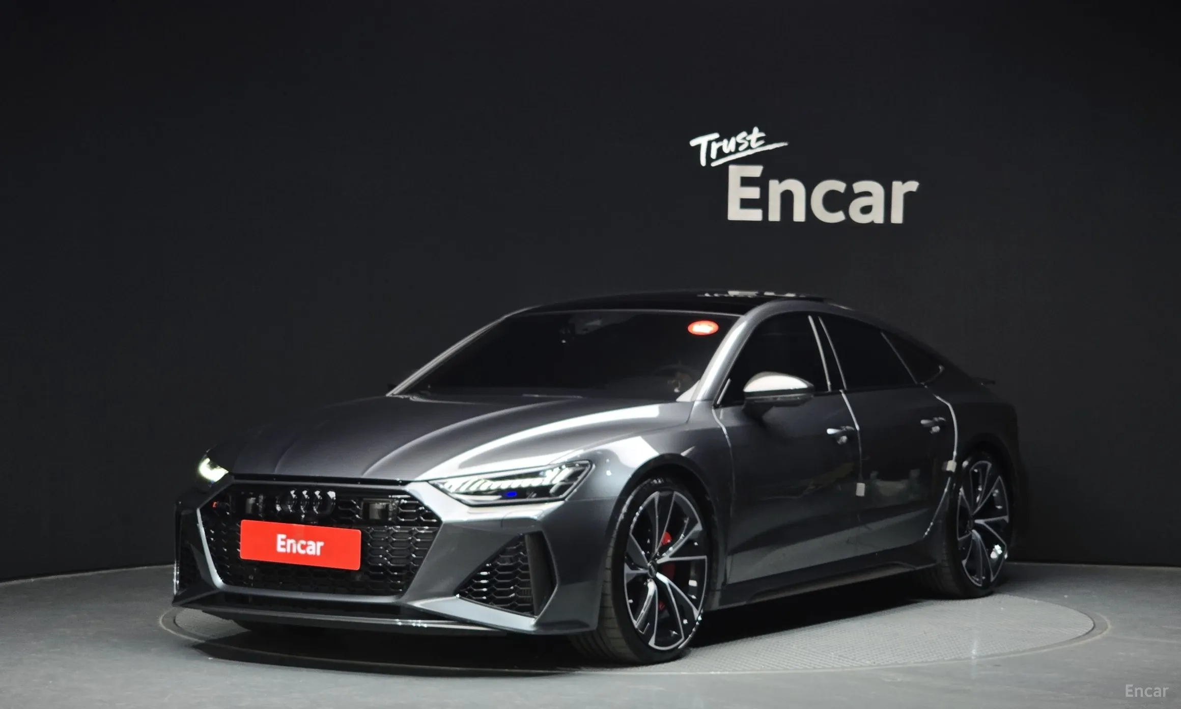 RS7 (4K)