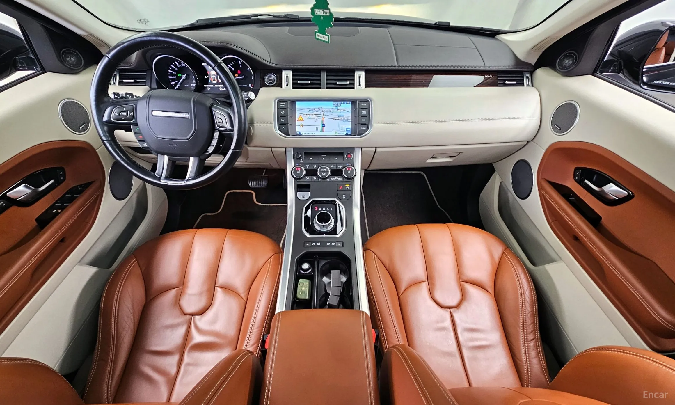 Land Rover Range Rover Evoque превью 4