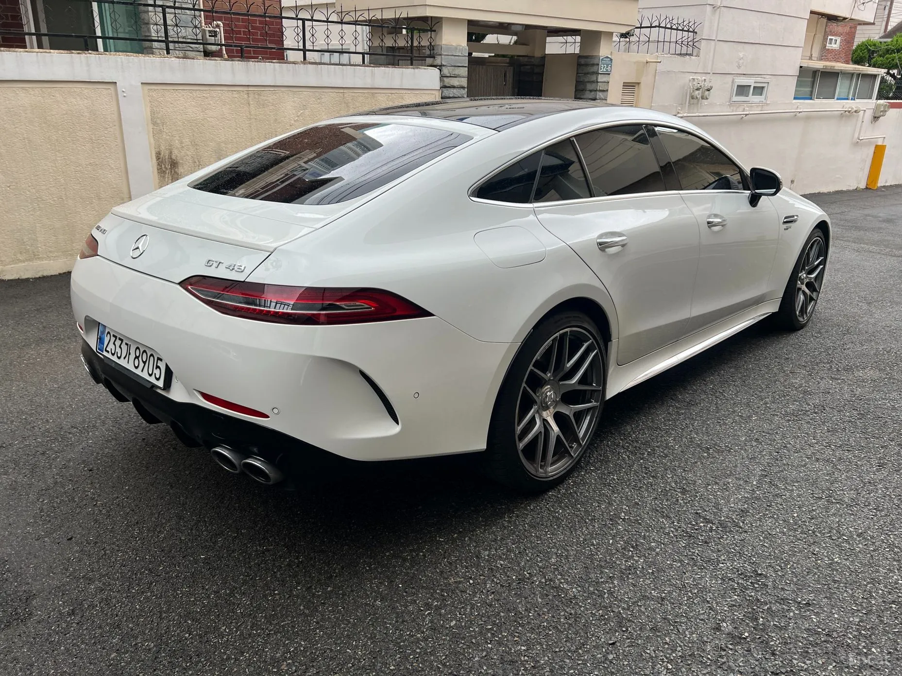 Mercedes Benz AMG GT превью 4