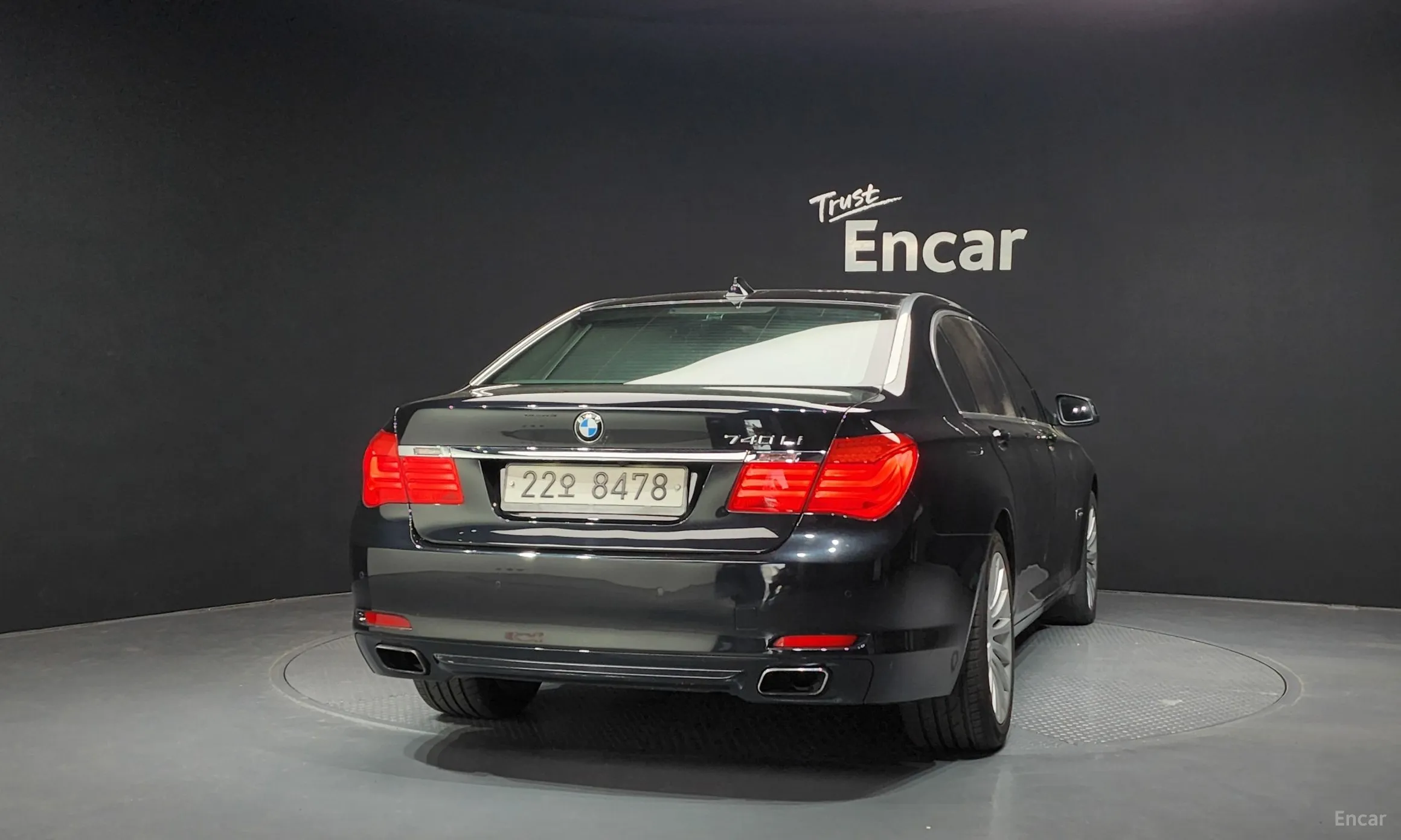 BMW 7 Series (F01) превью 3