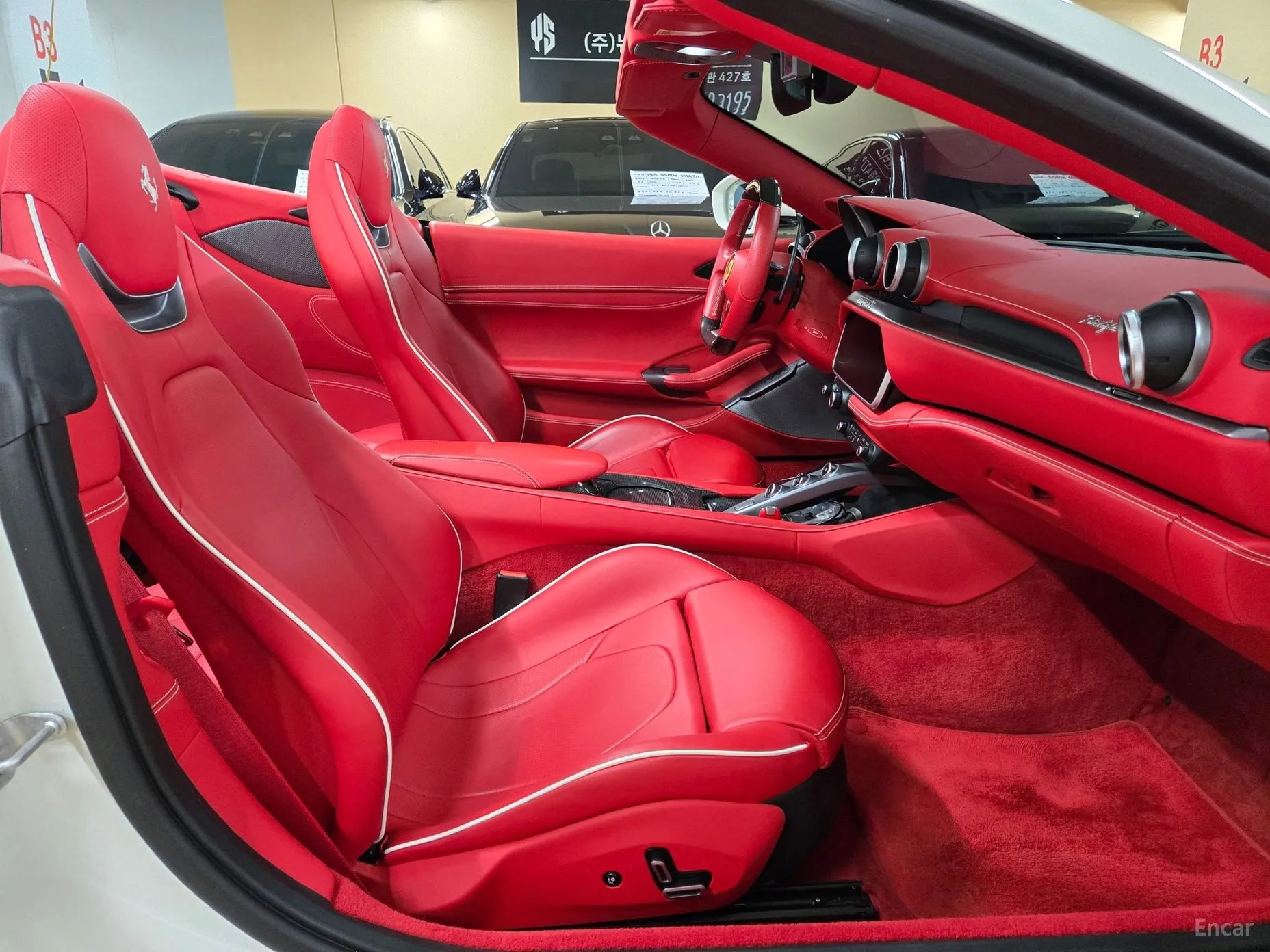 Ferrari Portofino превью 10