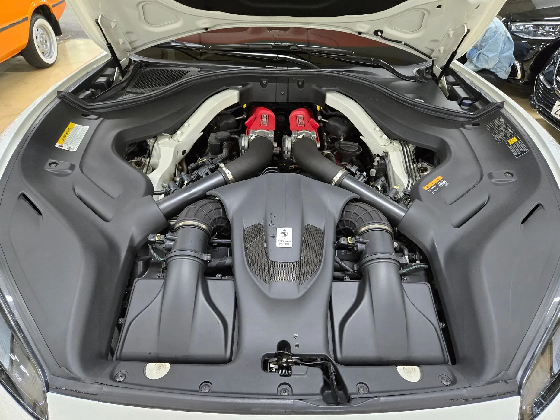 Ferrari Portofino превью 16