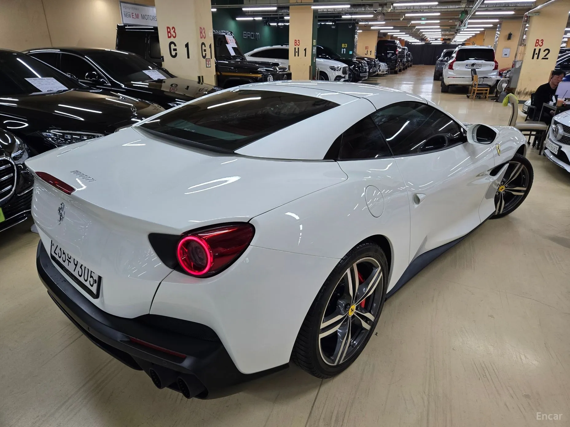 Ferrari Portofino превью 3