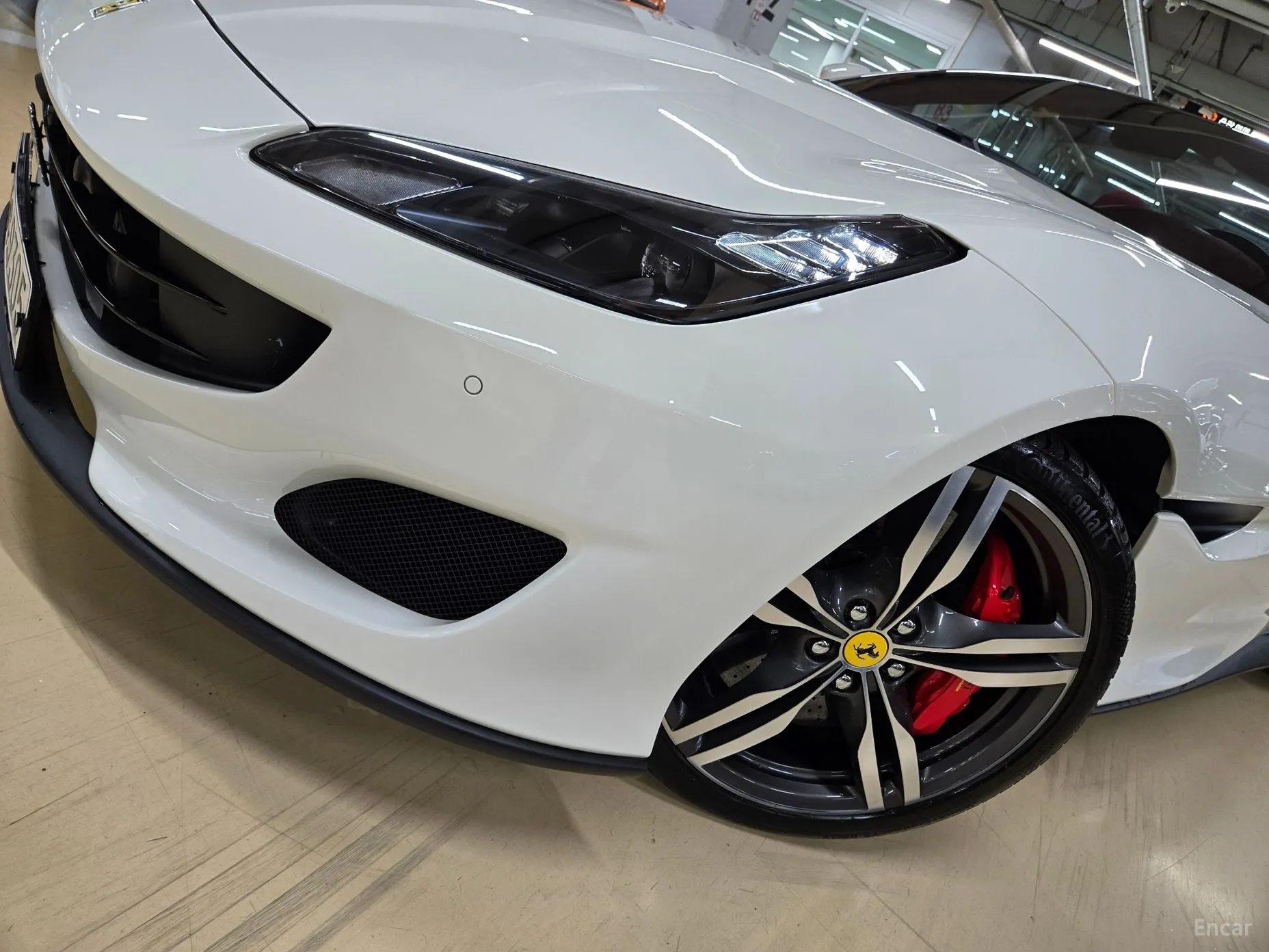 Ferrari Portofino превью 7