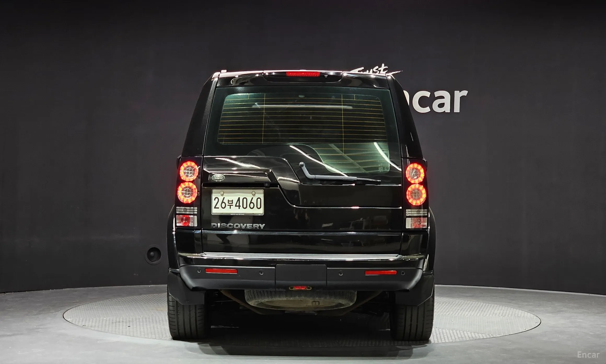 Land Rover Discovery 4 превью 3
