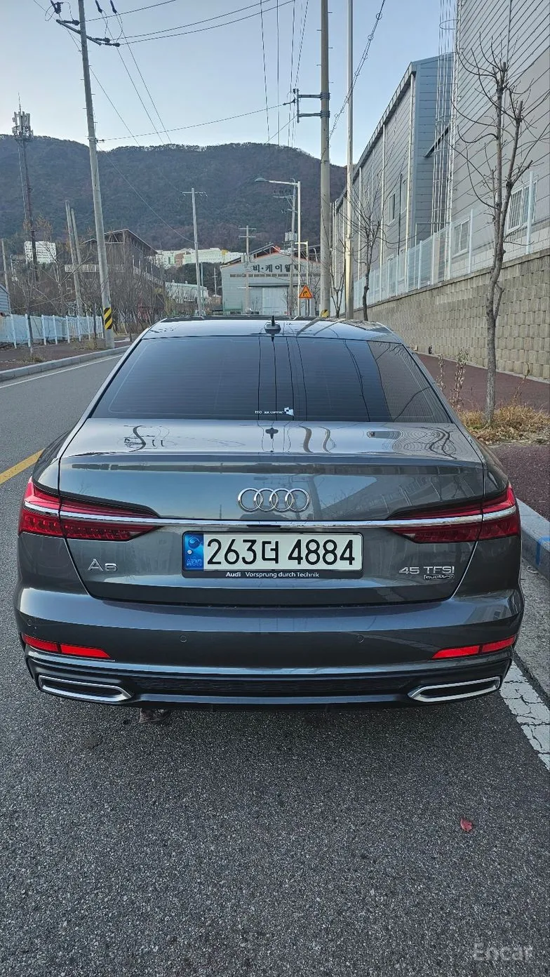 Audi A6 (C8) превью 3