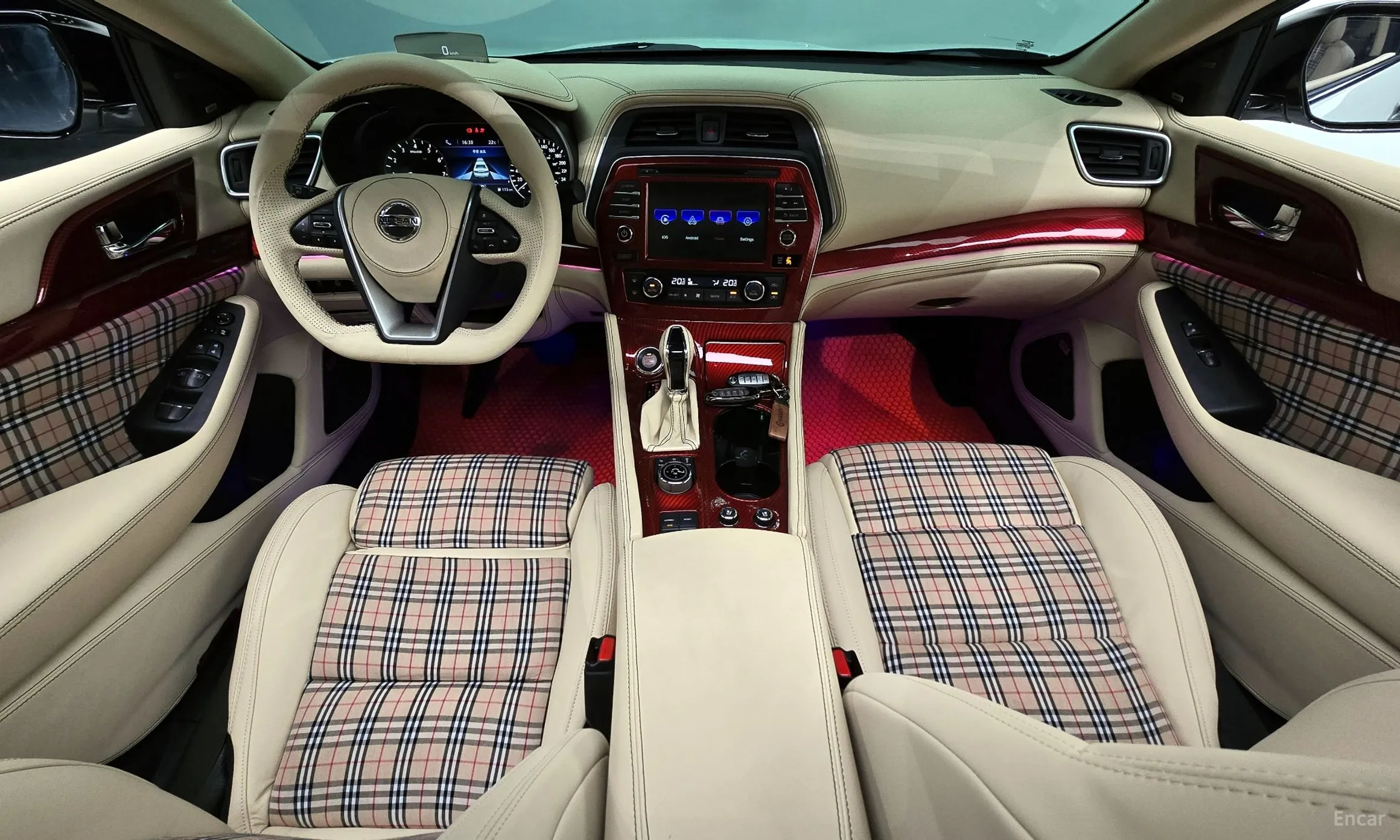 Nissan Maxima (A36) превью 7