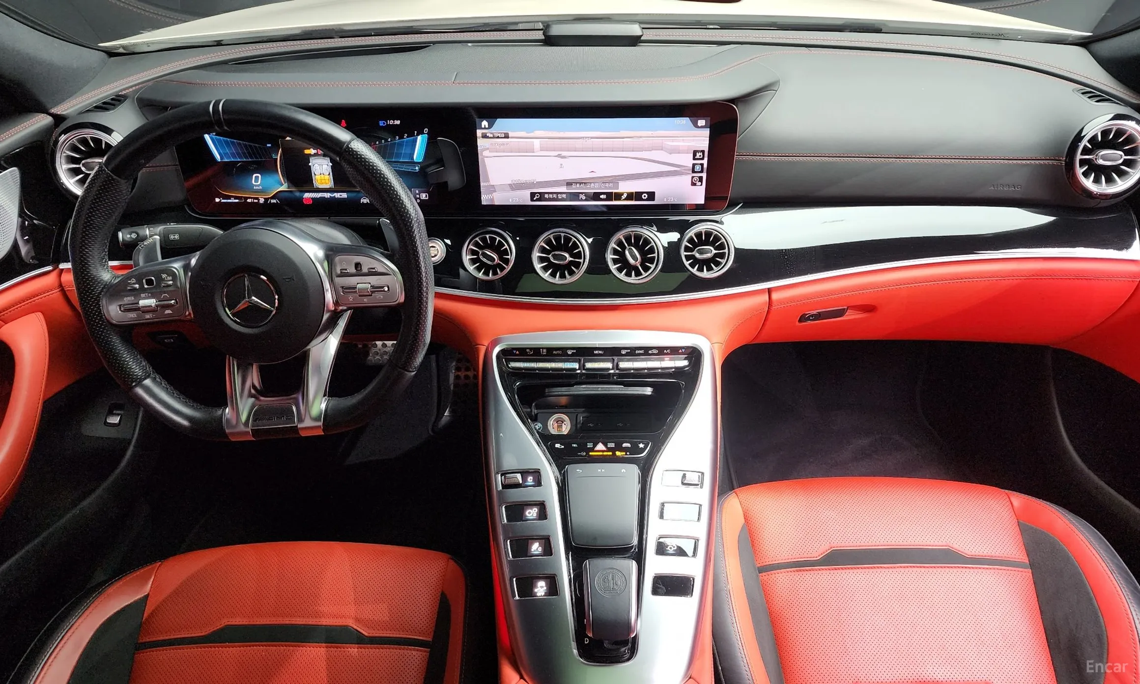 Mercedes Benz AMG GT превью 4