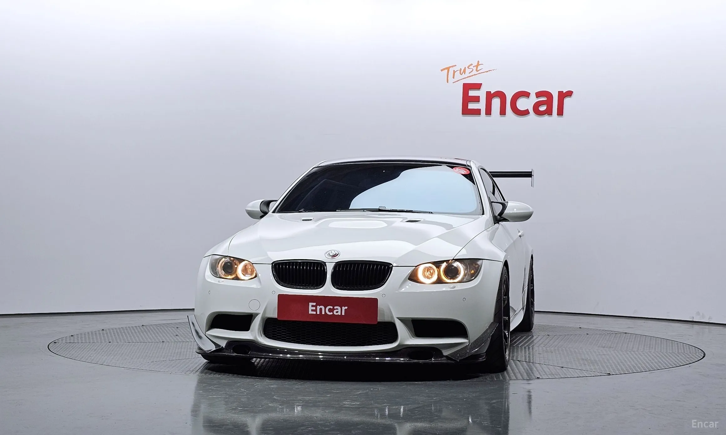 BMW M3 (E90)
