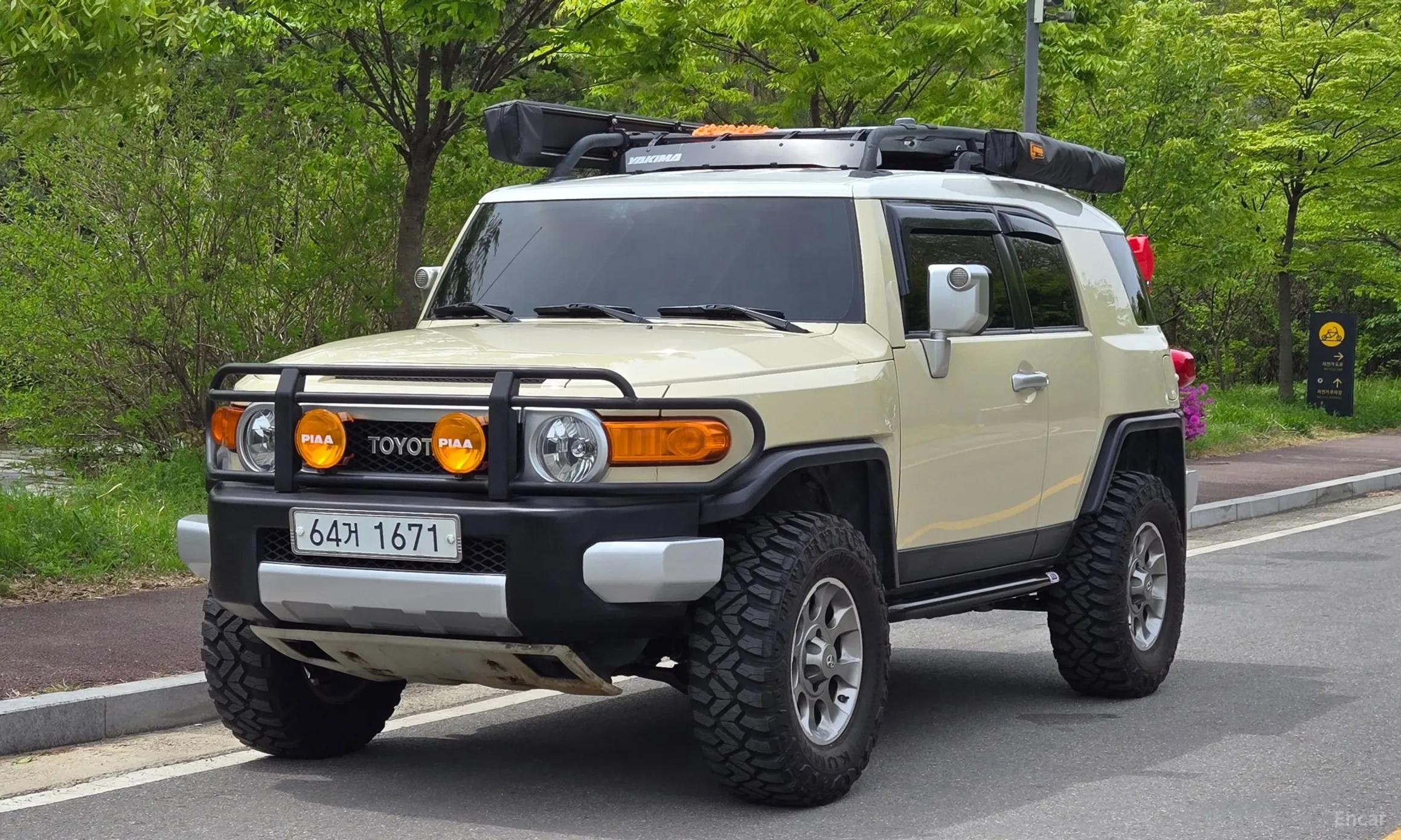 Toyota FJ Cruiser