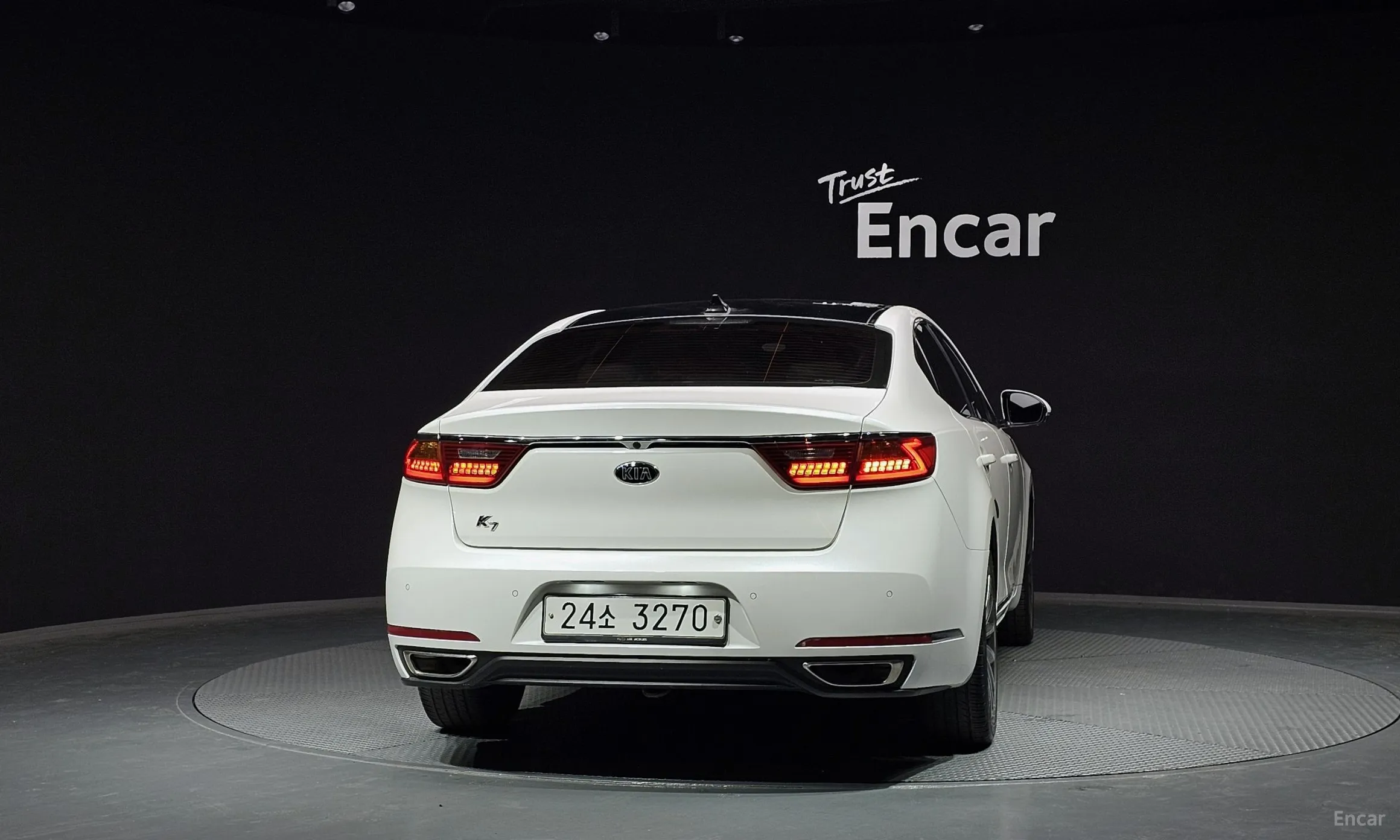 Kia K7 превью 3