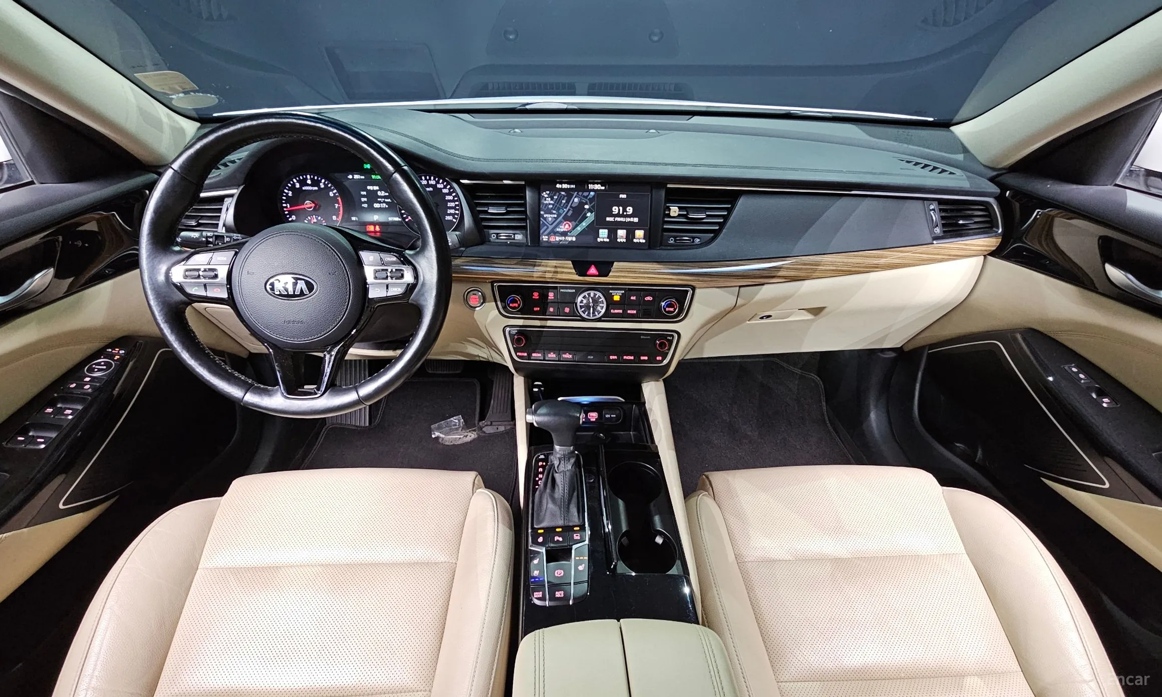 Kia K7 превью 4