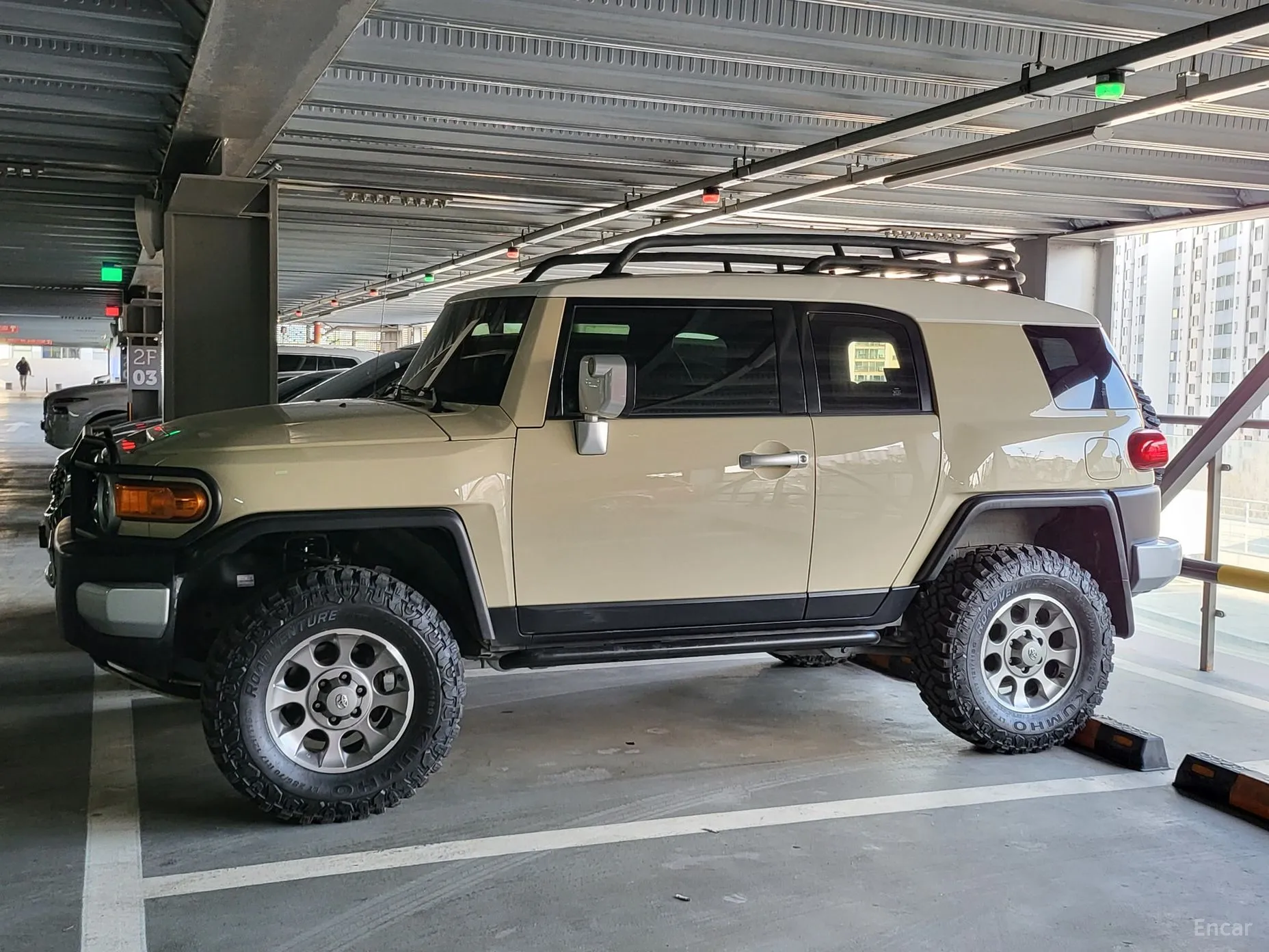 Toyota FJ Cruiser превью 14